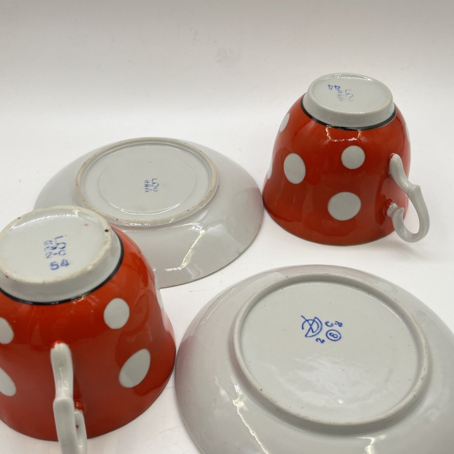 Набор из 2 чайных пар в оранжевый горошек