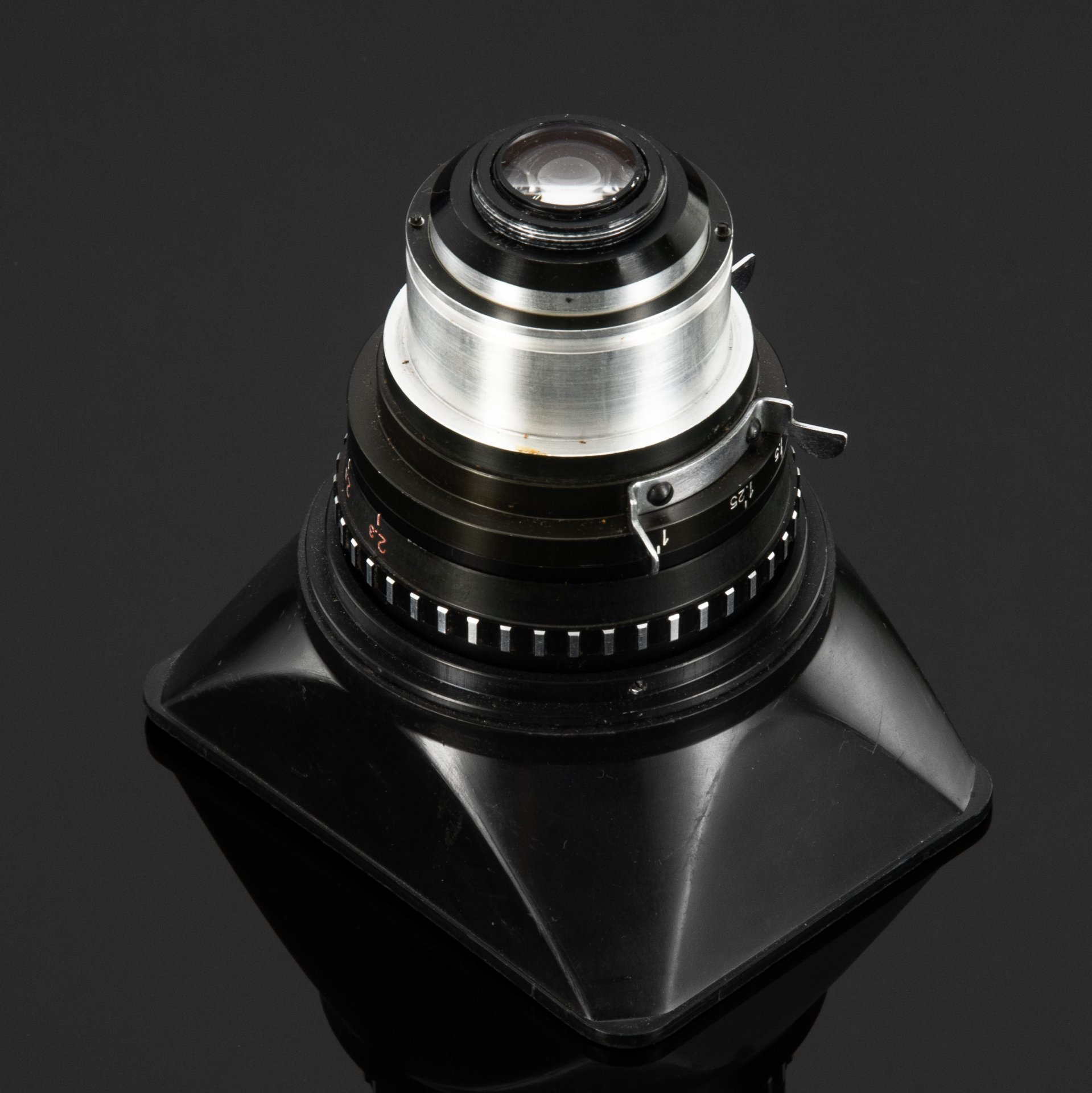 Объектив ОКС4-28-1 28 mm f/ 2.0, ЛОМО (Ленинградское оптико-механическое объединение)