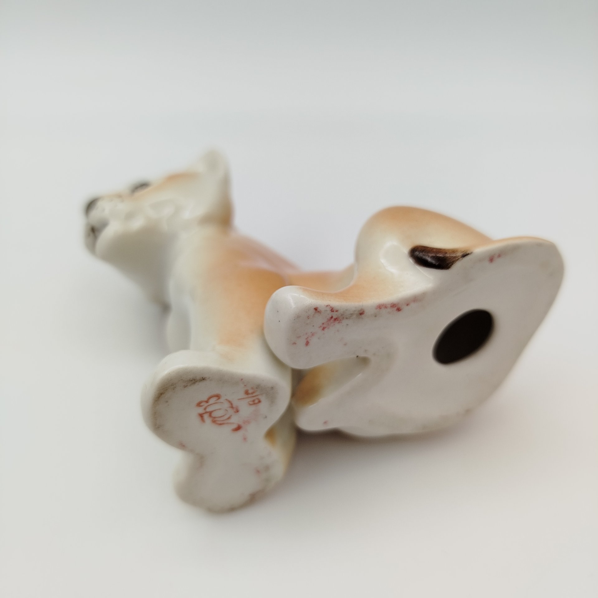 Статуэтка "Львенок сидящий", скульптор Воробьев Б.Я.