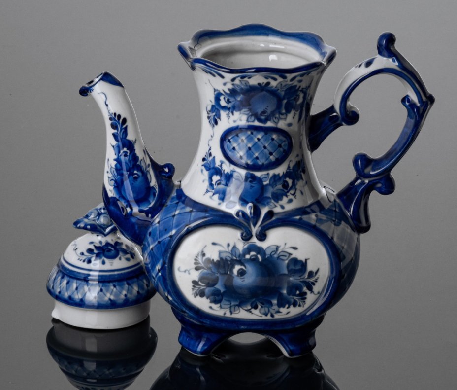 Кофейник с цветочным декором, Мастерская Гжель