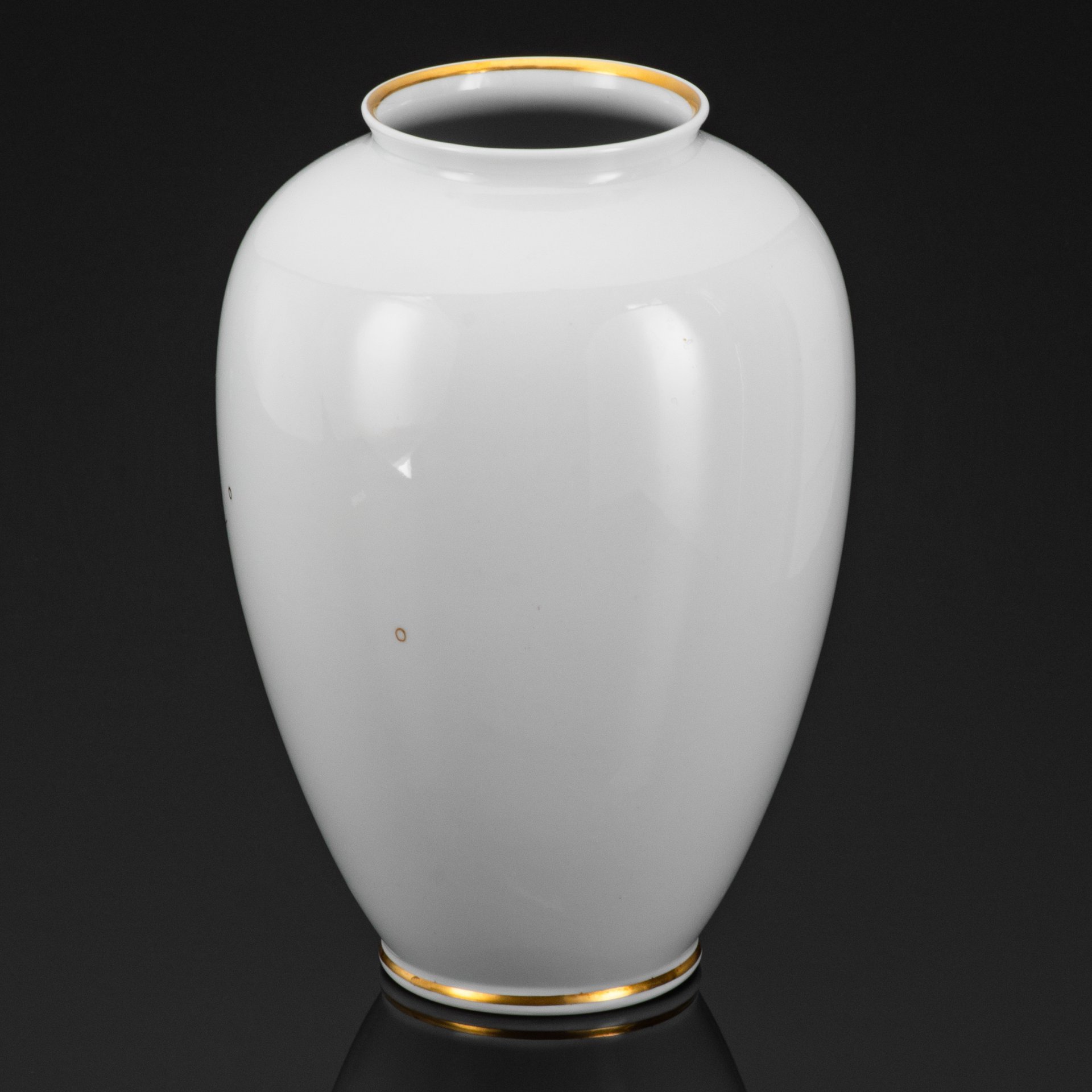 Ваза с изображением рыб, фарфор, крытье, роспись, золочение, Schaubach-Kunst, Wallendorf, Германия, 1953-1962 гг.