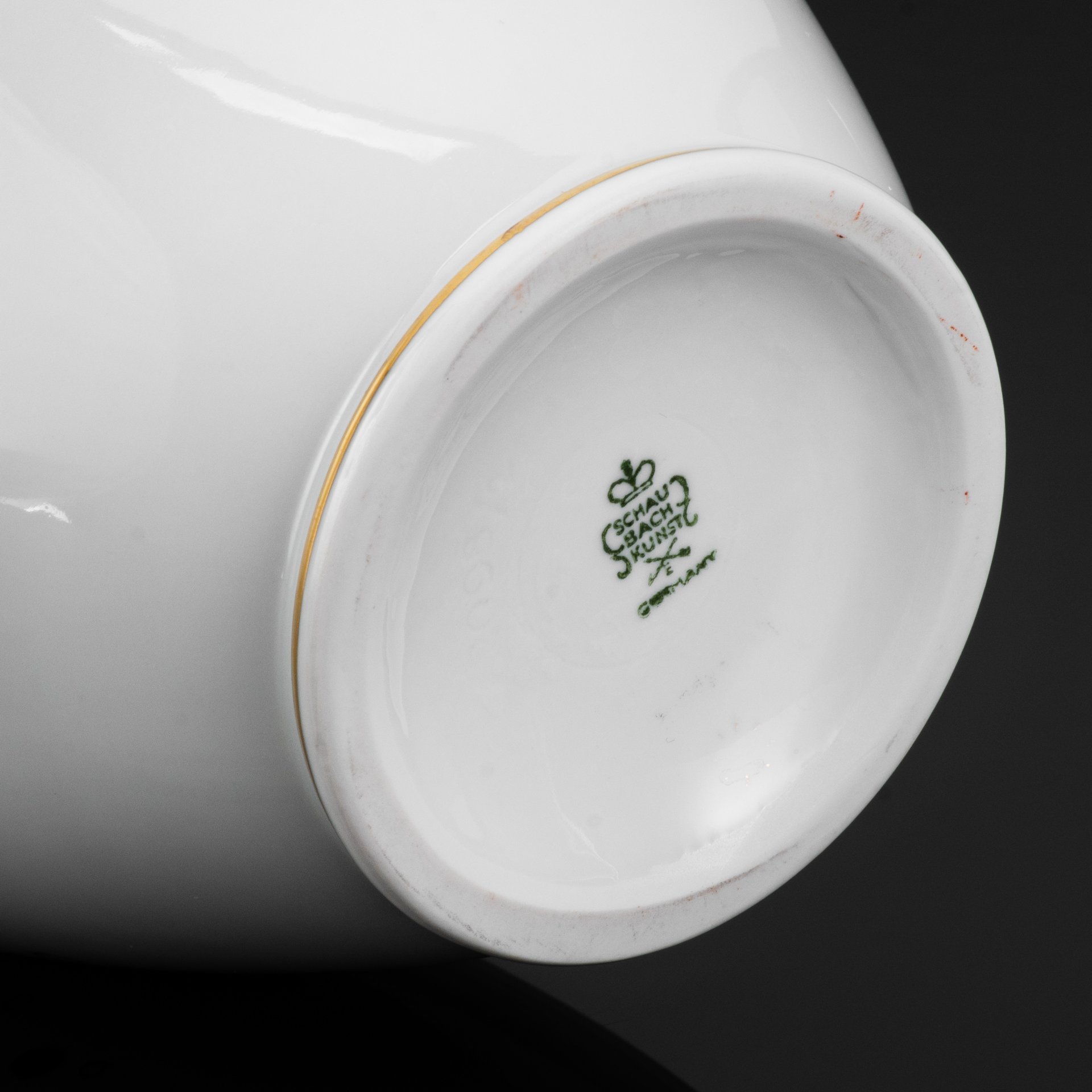 Ваза с изображением рыб, фарфор, крытье, роспись, золочение, Schaubach-Kunst, Wallendorf, Германия, 1953-1962 гг.