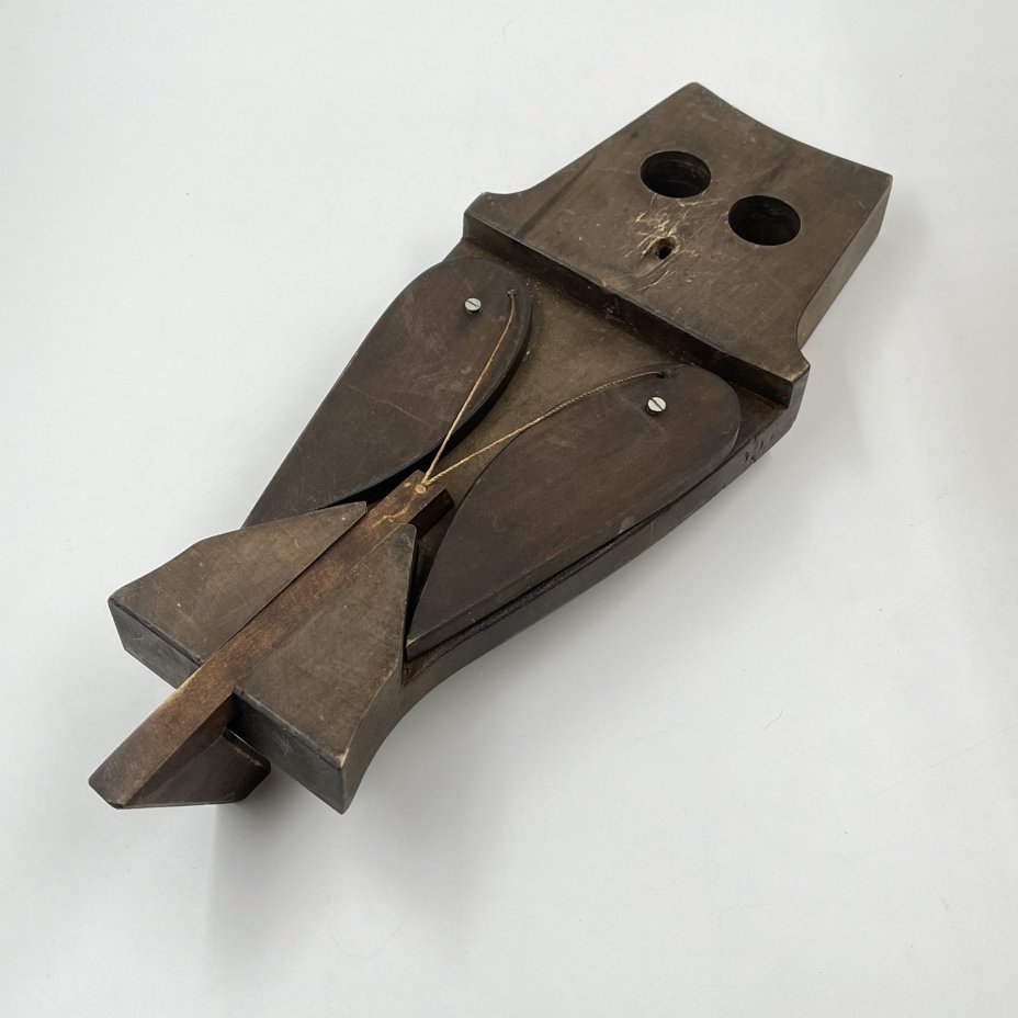 Панно (вешалка) "Сова" с подвижными крыльями, дерево, СССР, 1970-1990 гг.