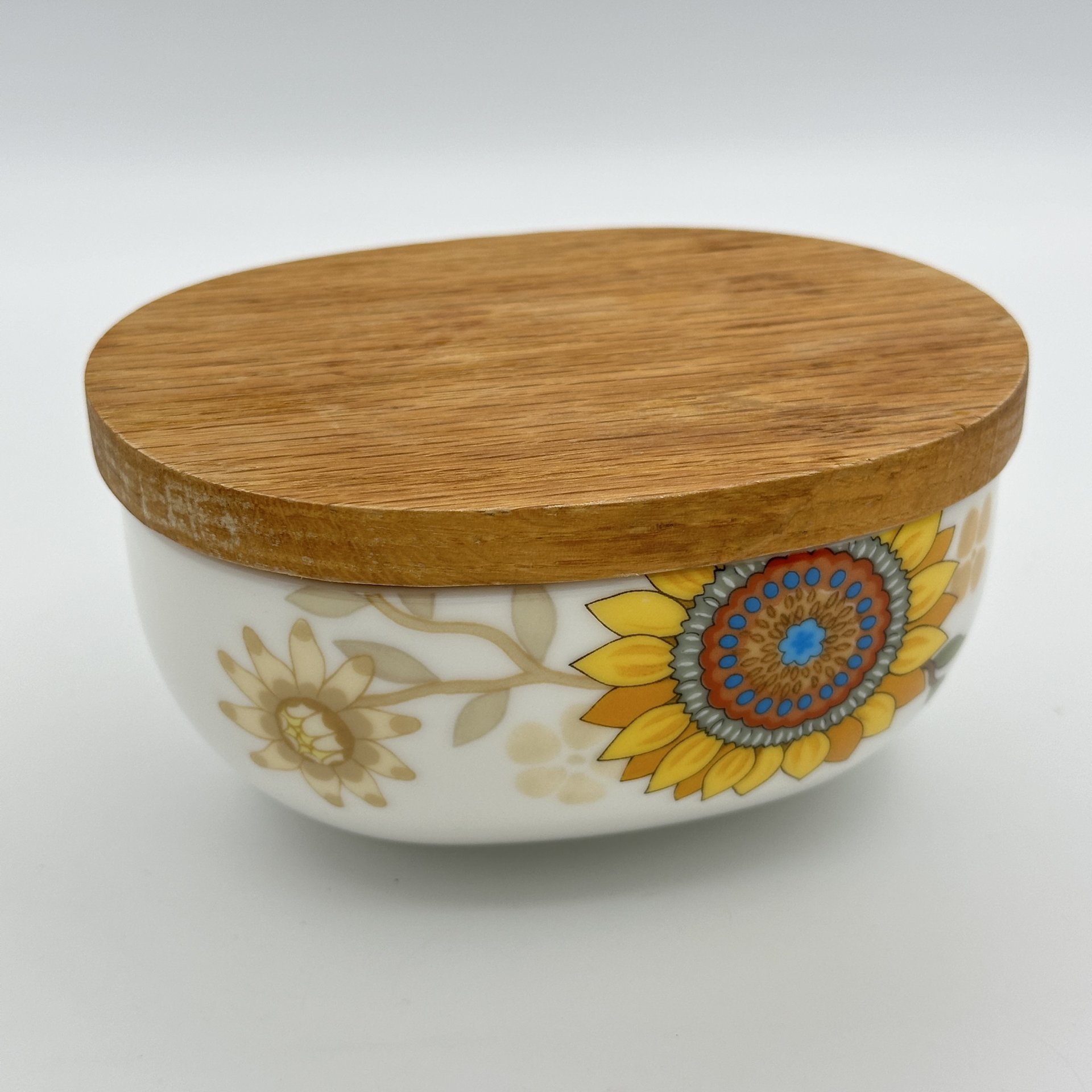 Сахарница с деревянной крышкой и цветочным декором, серия Helianthos, Villeroy & Boch