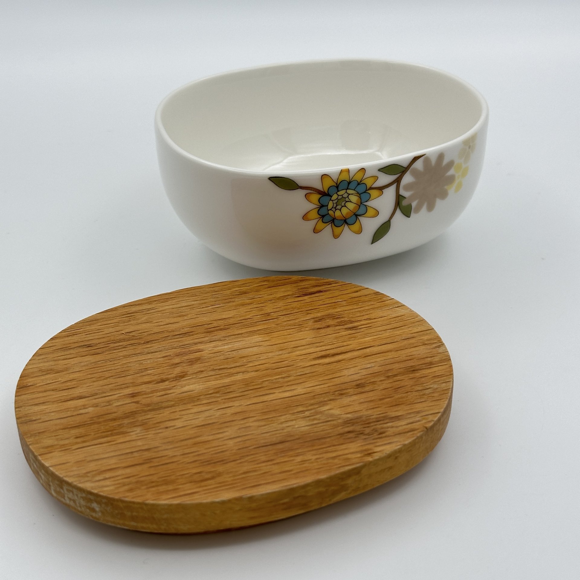 Сахарница с деревянной крышкой и цветочным декором, серия Helianthos, Villeroy & Boch