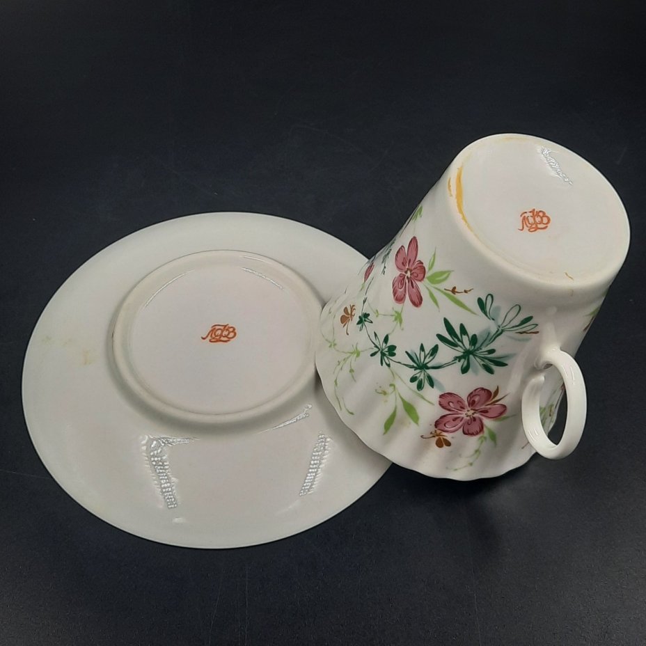 Пара кофейная "Комарики" (форма "Одуванчик"), фарфор, деколь, Ленинградский фарфоровый завод (ЛФЗ), Россия, 1989-2001 гг.