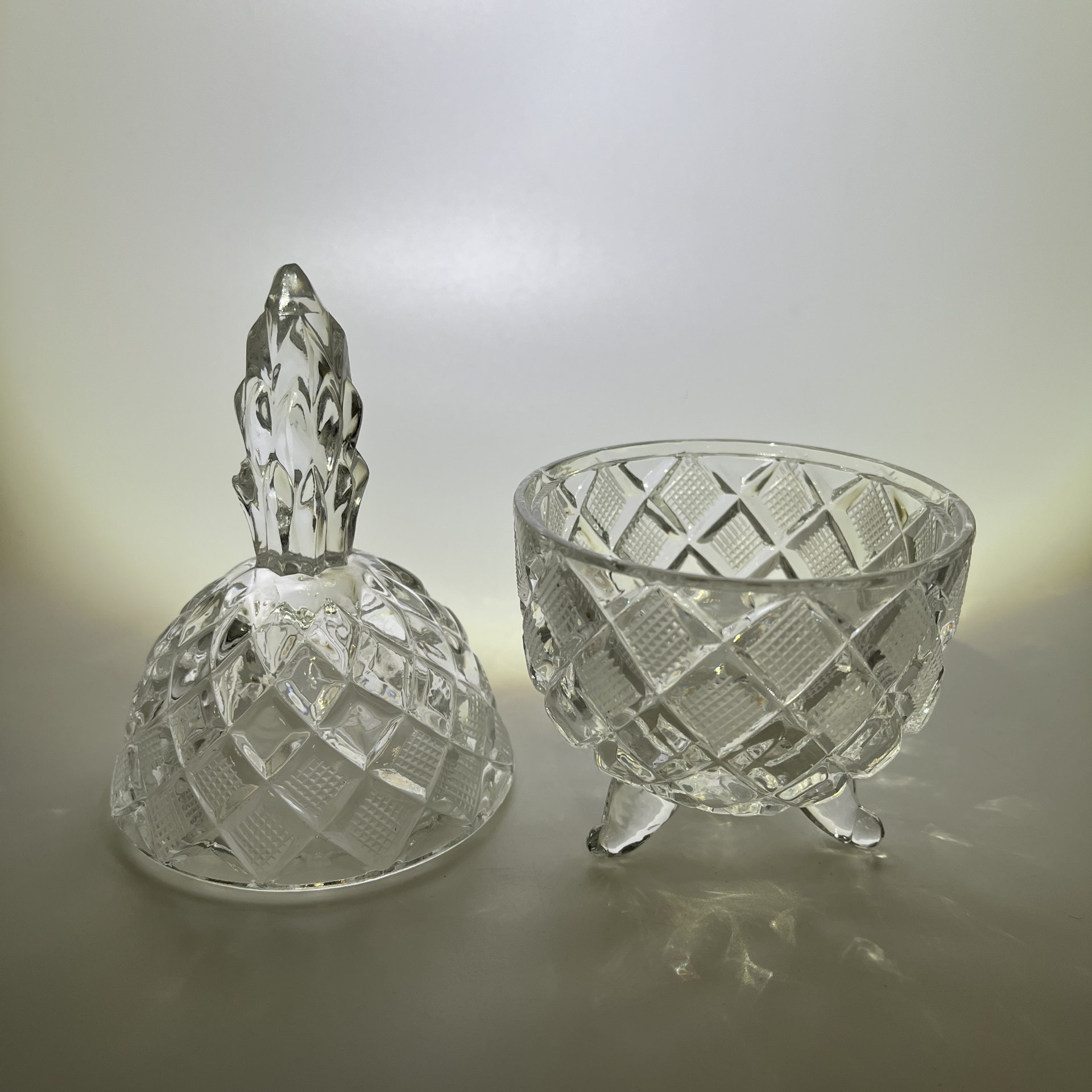 Ваза для десертов (бонбоньерка, конфетница) в виде ананаса