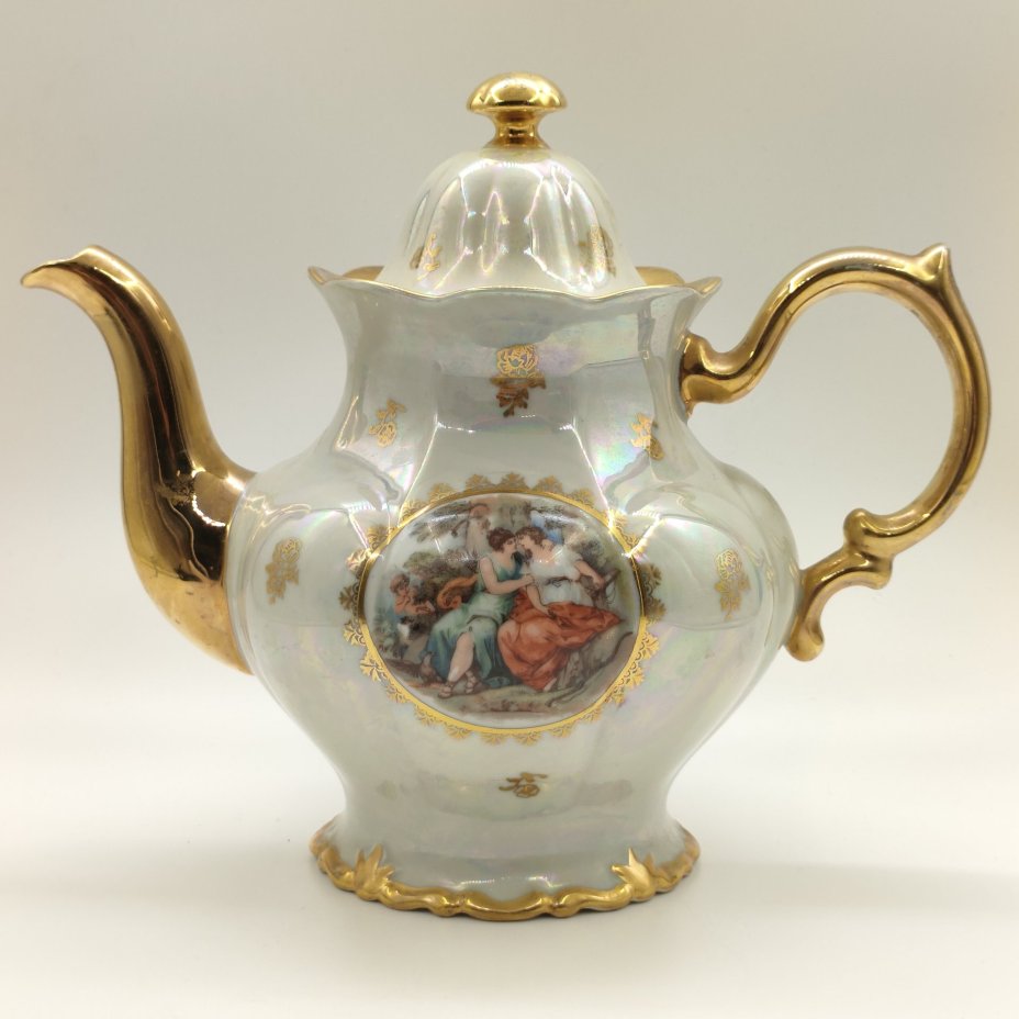 Чайник "Мадонна", фарфор, деколь, люстр, золочение, Sonneberg Porzellan, Германия, 1960-1990 гг.