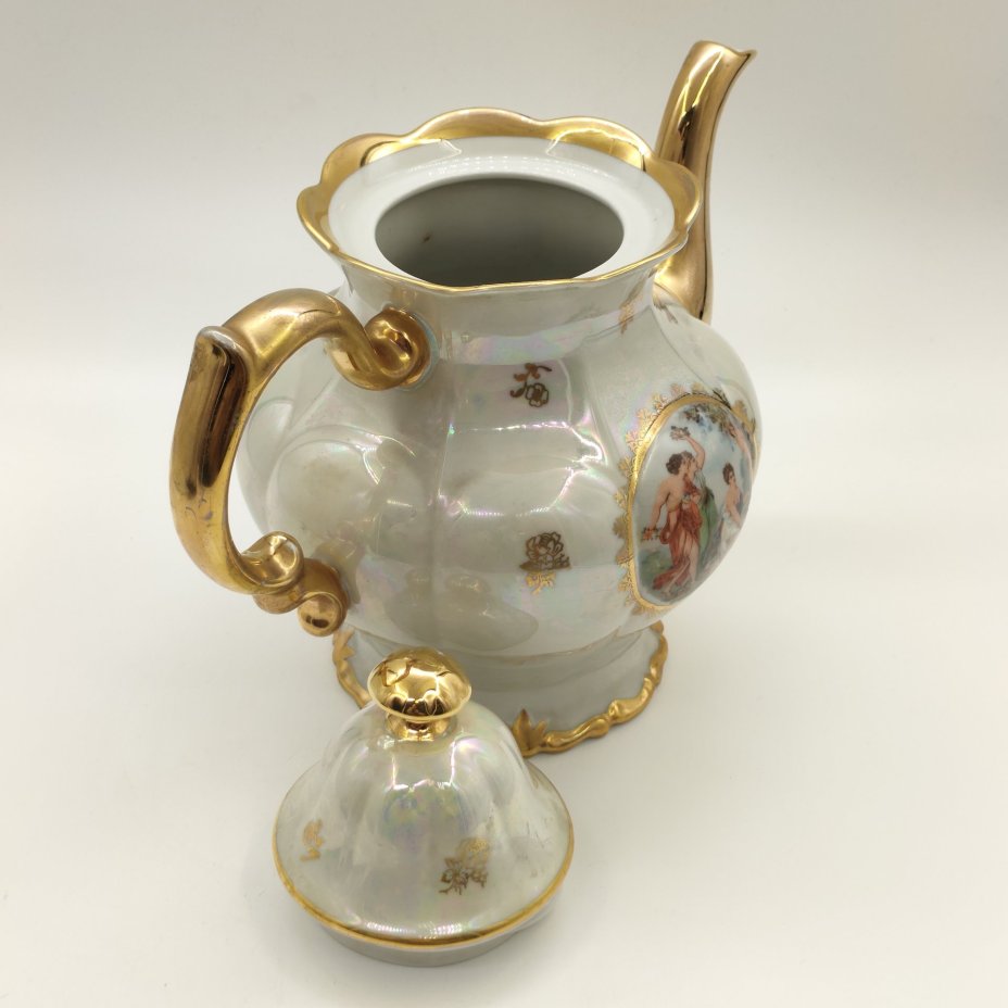 Чайник "Мадонна", фарфор, деколь, люстр, золочение, Sonneberg Porzellan, Германия, 1960-1990 гг.