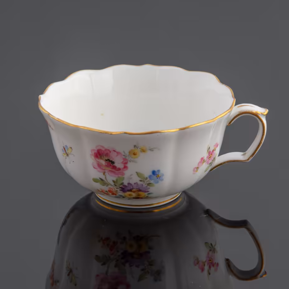 Чашка с цветочным декором, Meissen (Мейсенский фарфор)