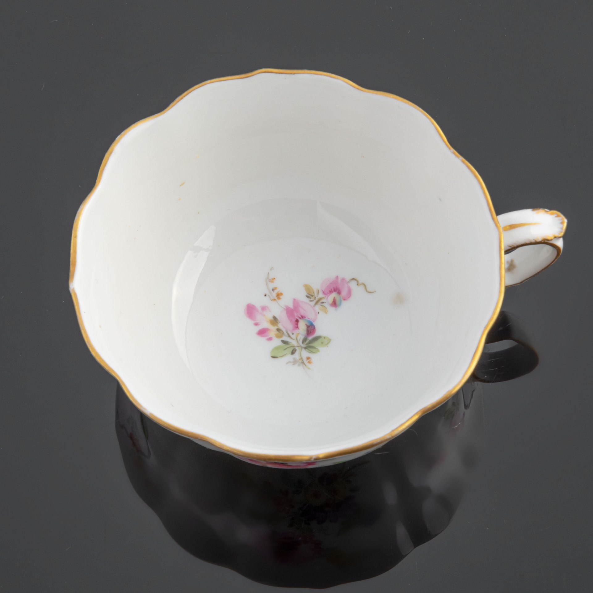 Чашка с цветочным декором, Meissen (Мейсенский фарфор)