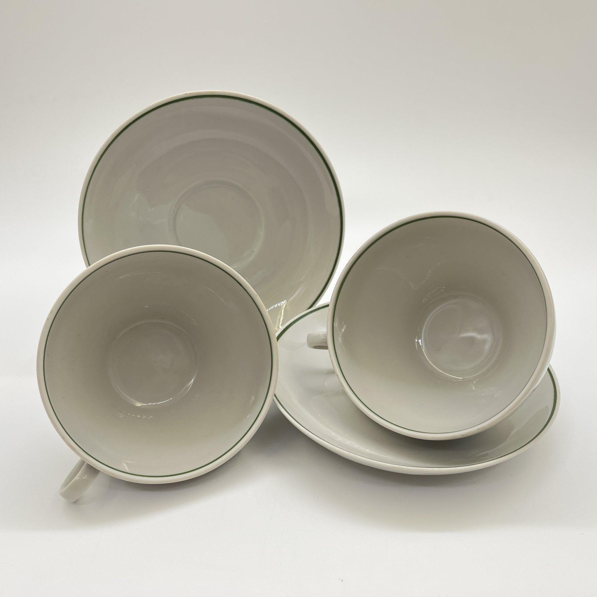 Набор из 2-х чайных пар с цветочным декором (в подборе), фарфор, деколь, Дулевский фарфоровый завод (Дулёво), Россия, 1993 г.