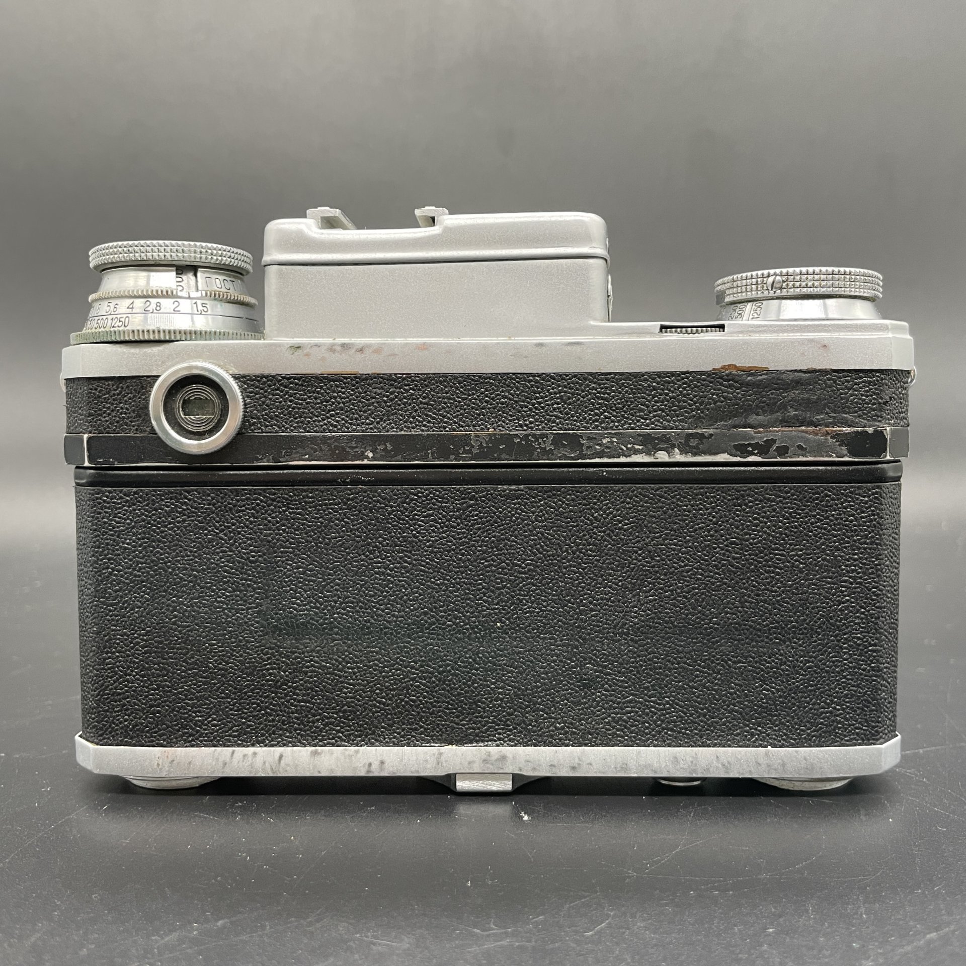 Фотоаппарат "Киев-4" с объективом "Юпитер-8" в оригинальном кофре, Киевский завод «Арсенал»