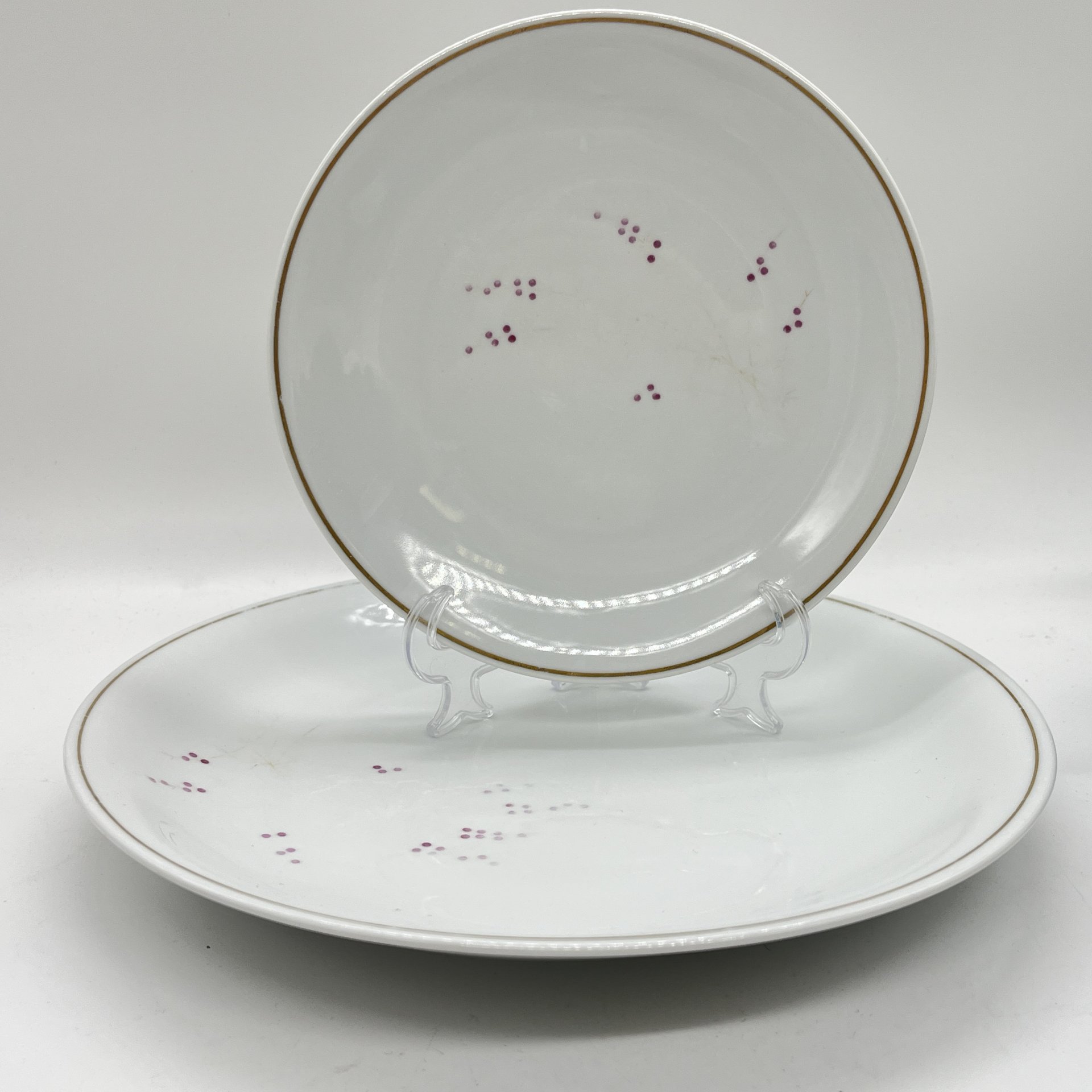 Набор сервировочный из тарелки и блюда с растительным декором, фарфор, деколь, золочение, Volkstedt Beyer & Bock, ГДР, 1960-1980 гг.