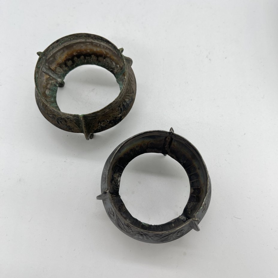 Набор из 2 солонок с растительным декором (нет стеклянного вкладыша)