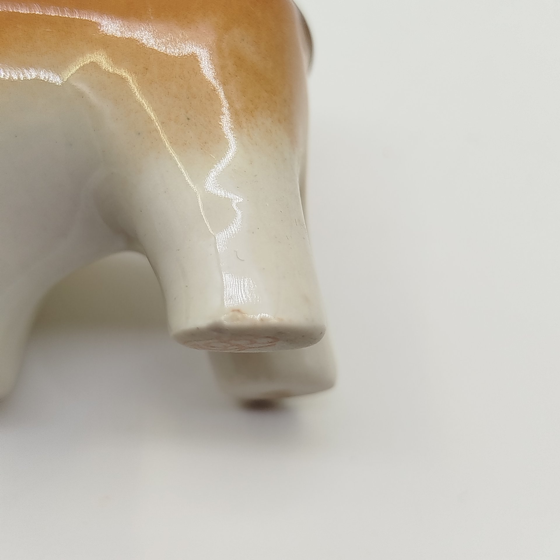 Статуэтка "Бык" из серии "Календарный круг", скульптор Т.С. Линчевская