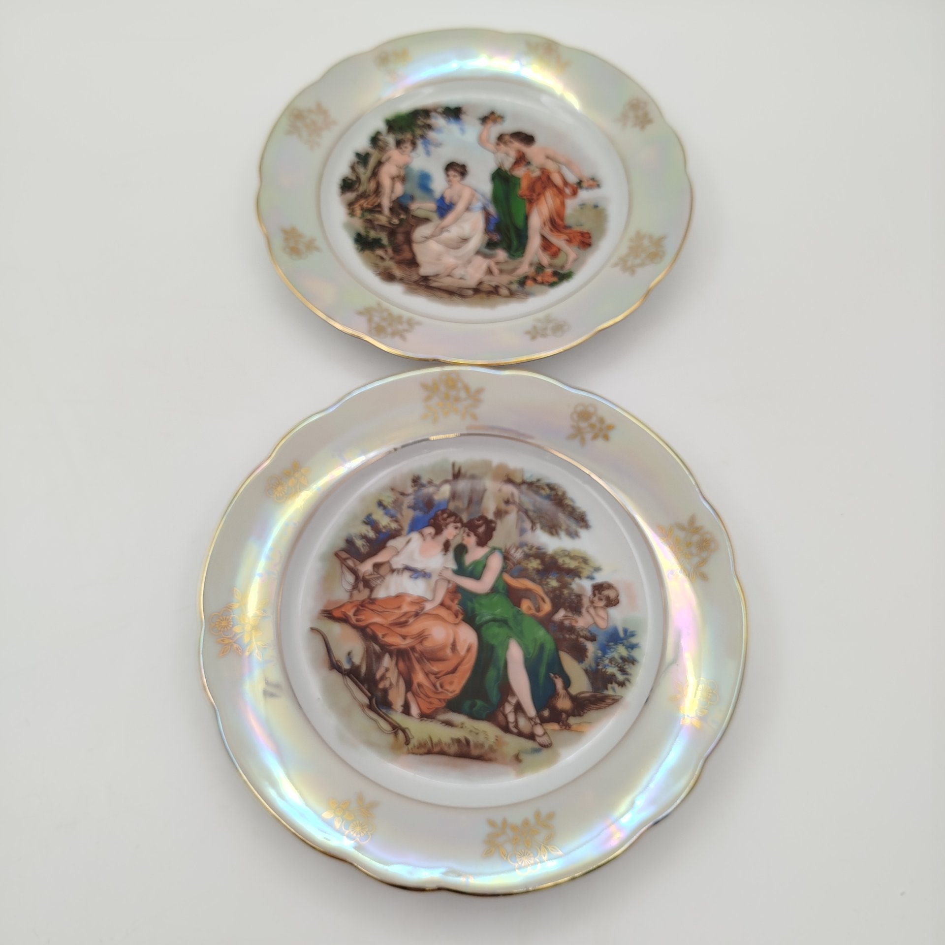 Набор из 6-ти десертных тарелок "Мадонна", фарфор, деколь, люстр, золочение, Kahla, ГДР, 1968-1987 гг.