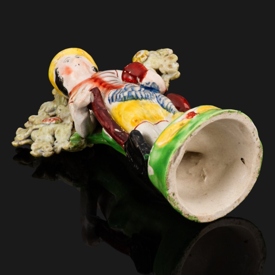 Статуэтка "Садовник в желтой шляпе", Staffordshire (Стаффордшир)