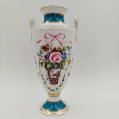 Ваза для цветов изящной формы "Rose basket", мануфактура Minton, фарфор, деколь, крытьё, золочение