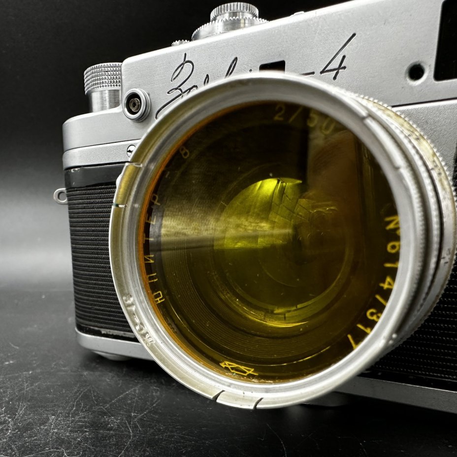 Фотоаппарат "Зоркий-4" с объективом "Юпитер-8", в кофре, Красногорский механический завод (КМЗ)