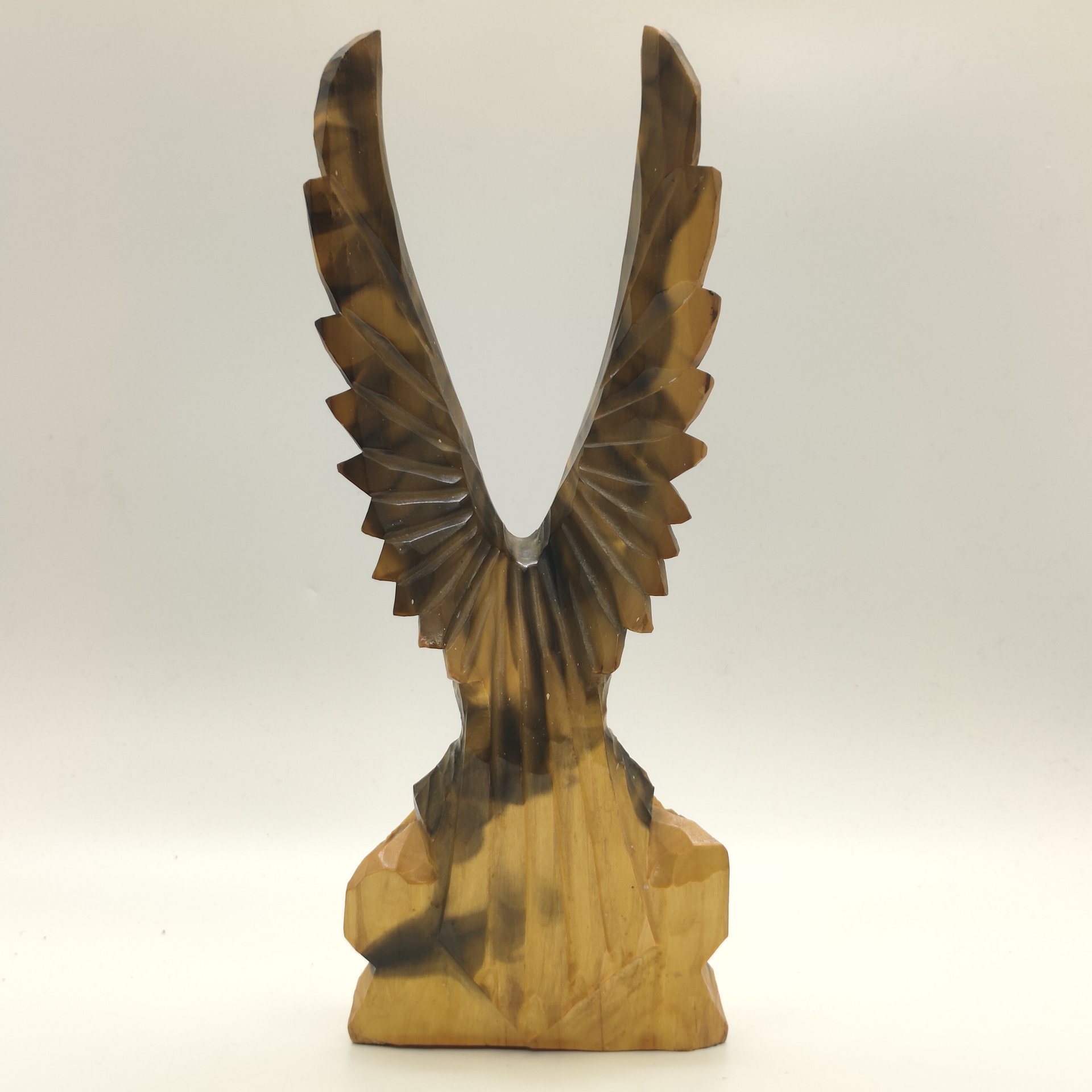 Статуэтка "Орёл", дерево, резьба, лак, СССР, 1970-1990 гг.