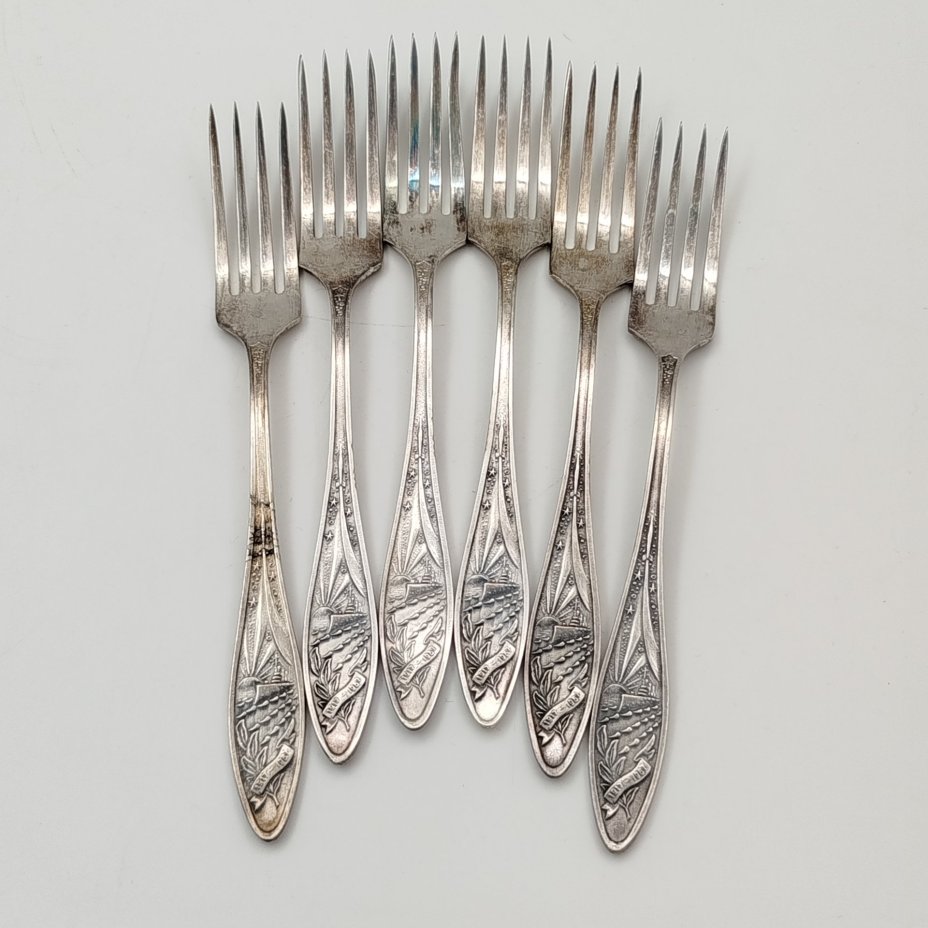 Набор из шести агитационных десертных вилок "50 лет Советской власти. Залп Авроры. 1917-1967 гг."