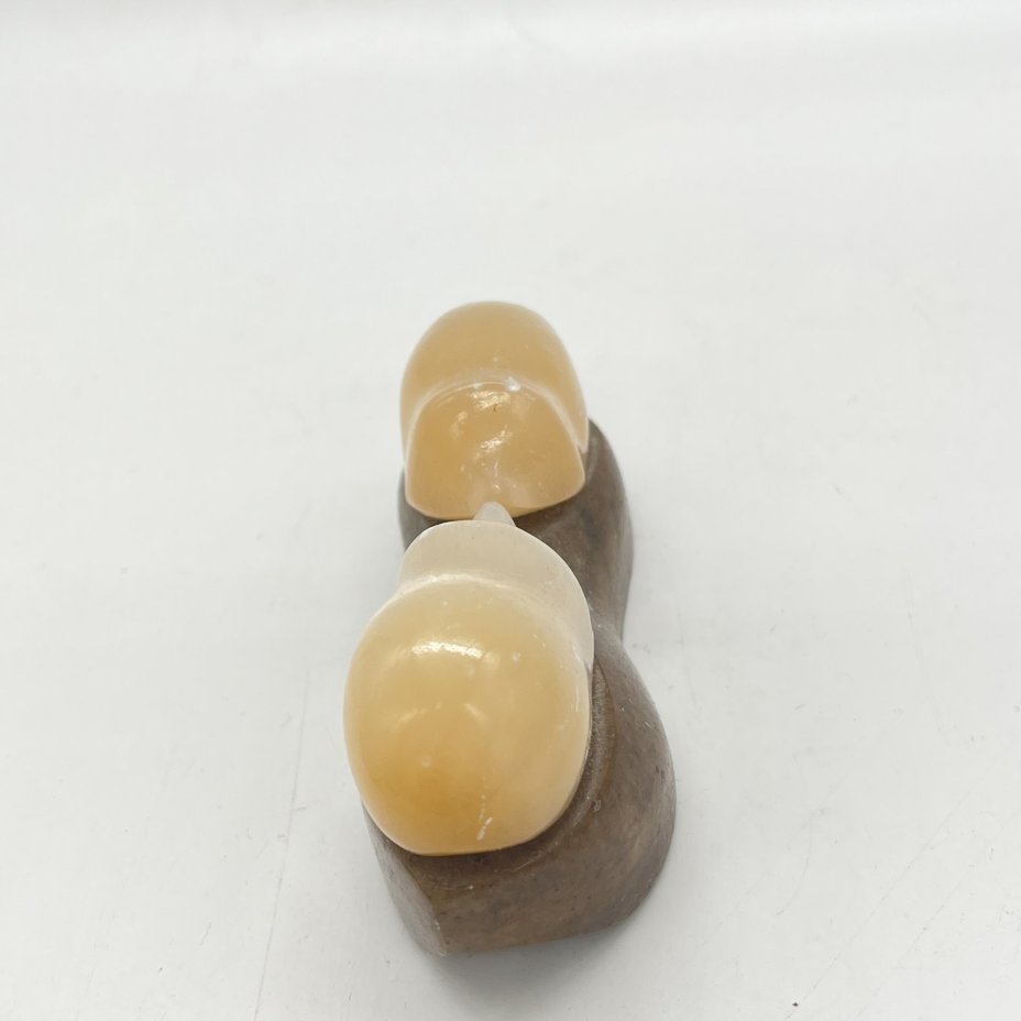 Статуэтка "Два ежика" на подставке