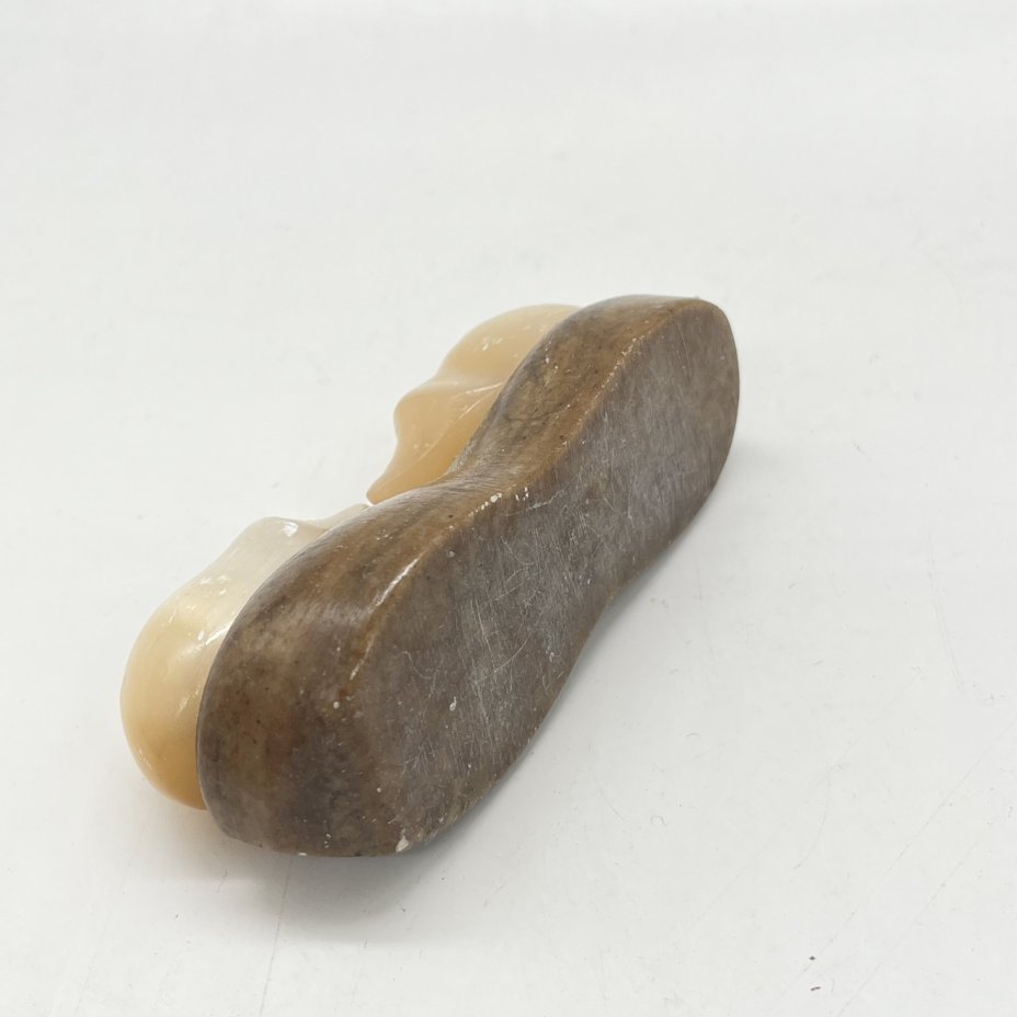 Статуэтка "Два ежика" на подставке