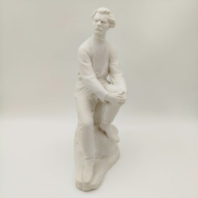 Статуэтка "Максим Горький", автор В.Г. Стамов, фарфор, бисквит, Ленинградский фарфоровый завод (ЛФЗ), СССР, 1950-1960 гг.
