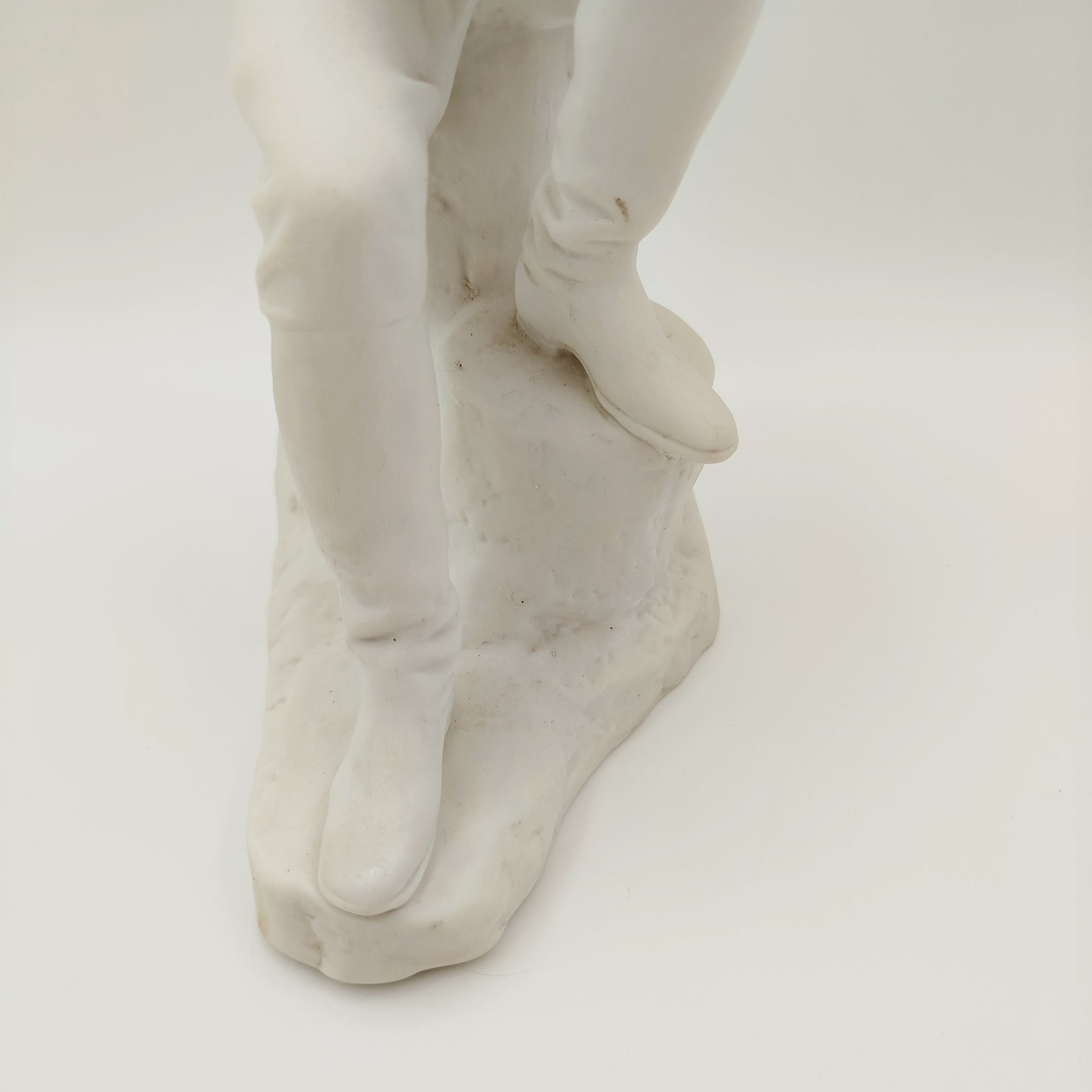 Статуэтка "Максим Горький", автор В.Г. Стамов, фарфор, бисквит, Ленинградский фарфоровый завод (ЛФЗ), СССР, 1950-1960 гг.