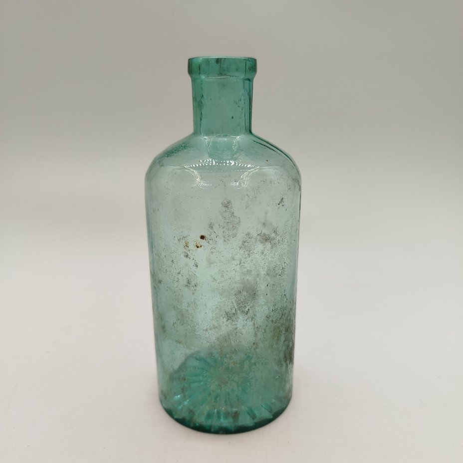 Аптечная бутылка