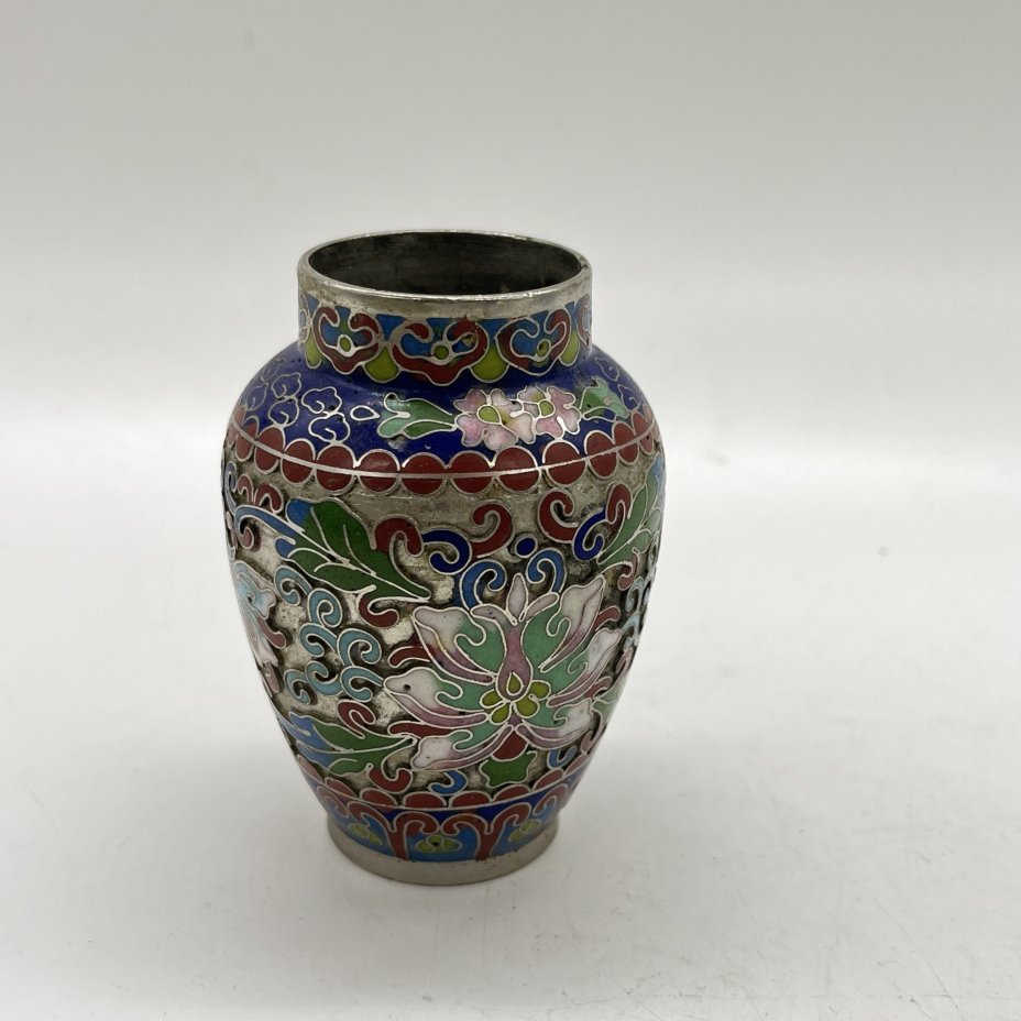 Вазочка миниатюрная в технике клуазоне с цветочным декором, латунь, перегородчатая эмаль, Китай, 1960-1980 гг.