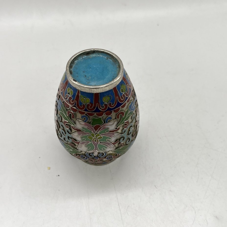 Вазочка миниатюрная в технике клуазоне с цветочным декором, латунь, перегородчатая эмаль, Китай, 1960-1980 гг.