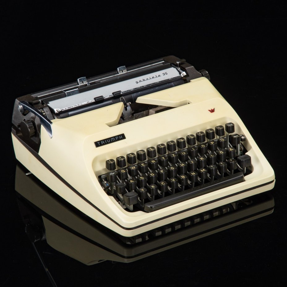 Машинка печатная "Gabriele 35", в оригинальном кофре и инструкцией, Triumph, пластик, металл, резина, ФРГ, 1970-1990 гг.