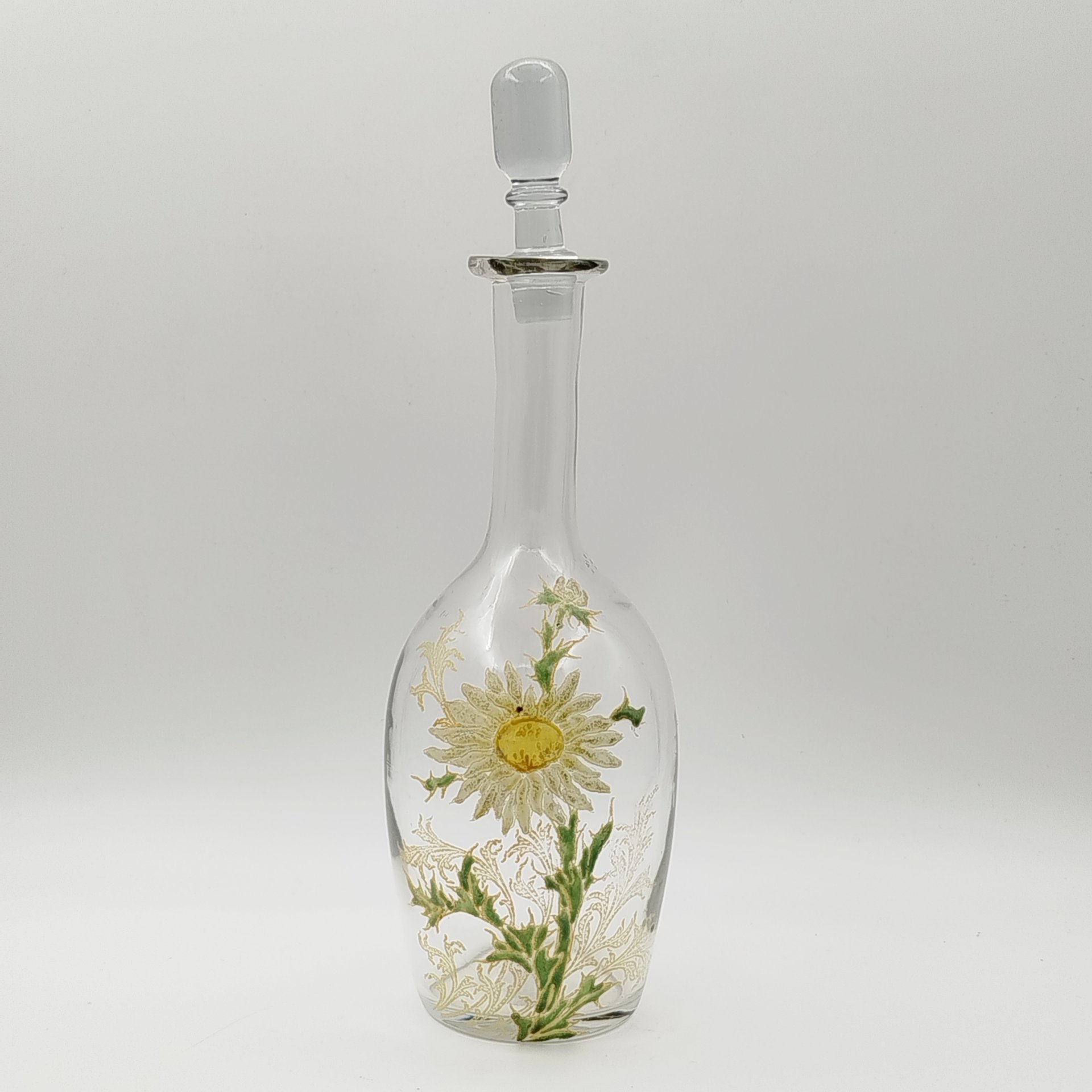 Штоф с цветочным декором