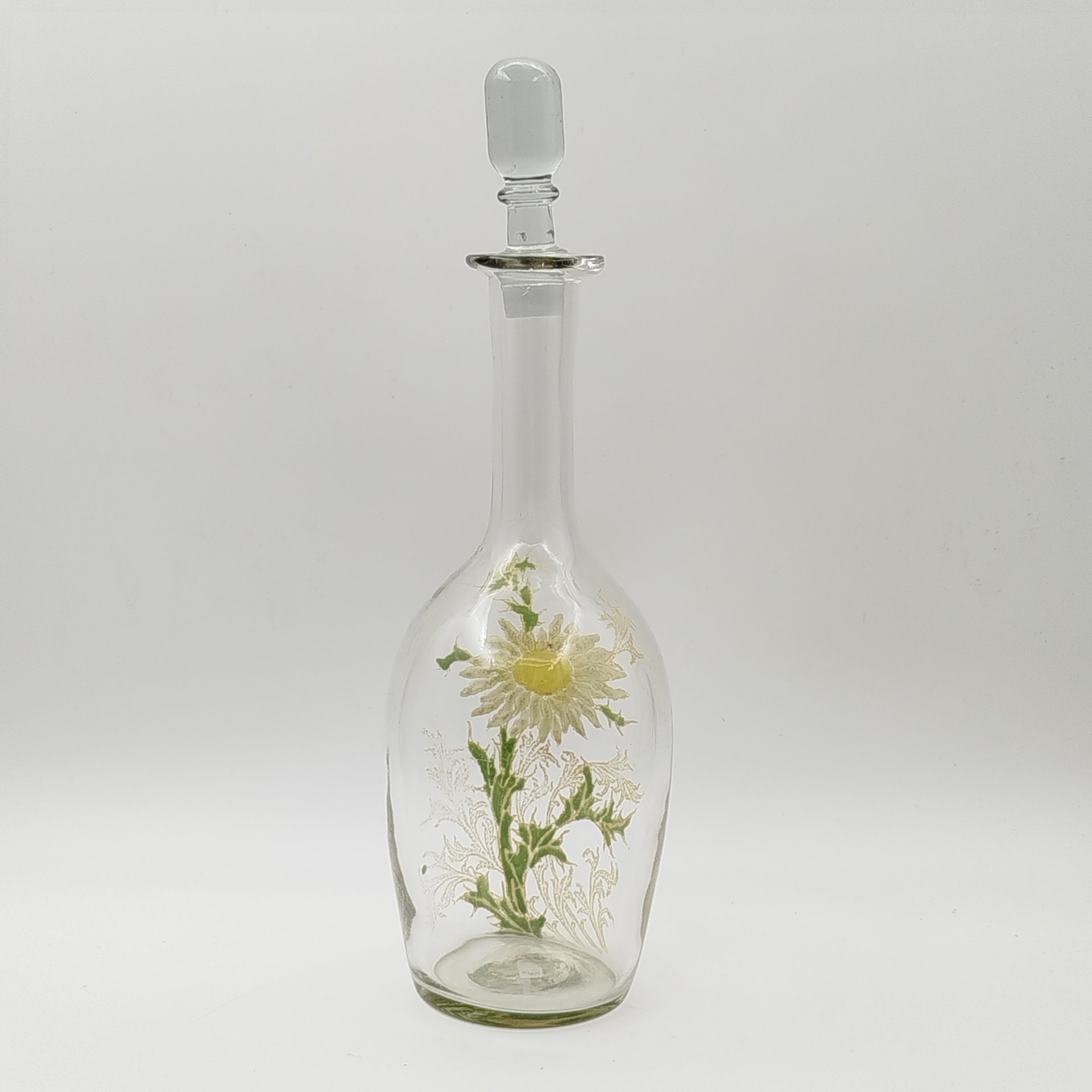 Штоф с цветочным декором