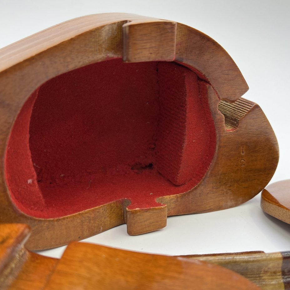 Шкатулка-головоломка с изображением лошади