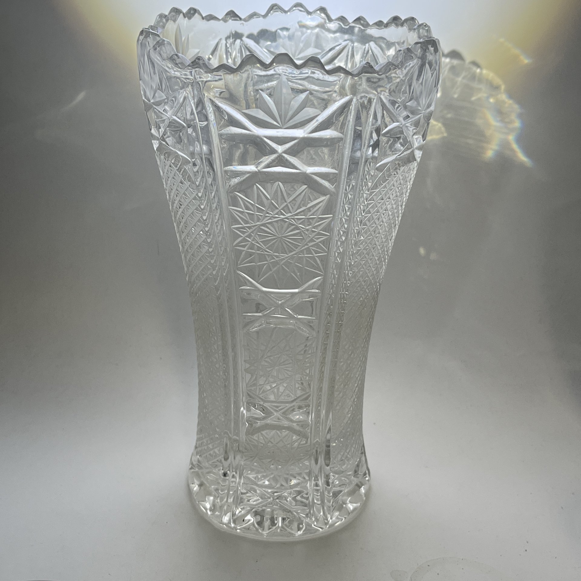 Ваза для цветов с геометрическим декором, хрусталь, алмазная грань, СССР, 1970-1990 гг.