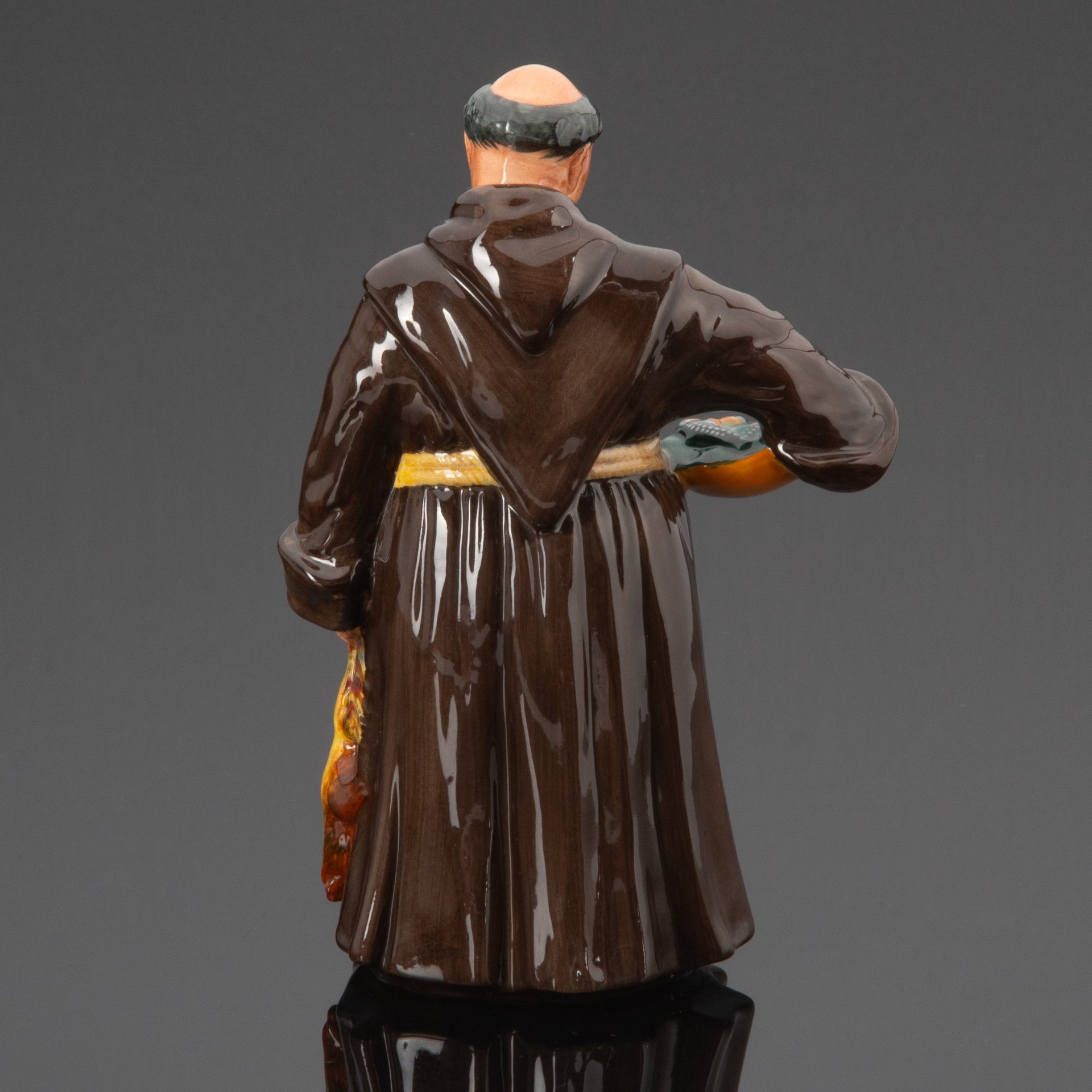 Статуэтка "Веселый монах" ("The Jovial Monk"), скульптор А.Эмисон, Royal Doulton