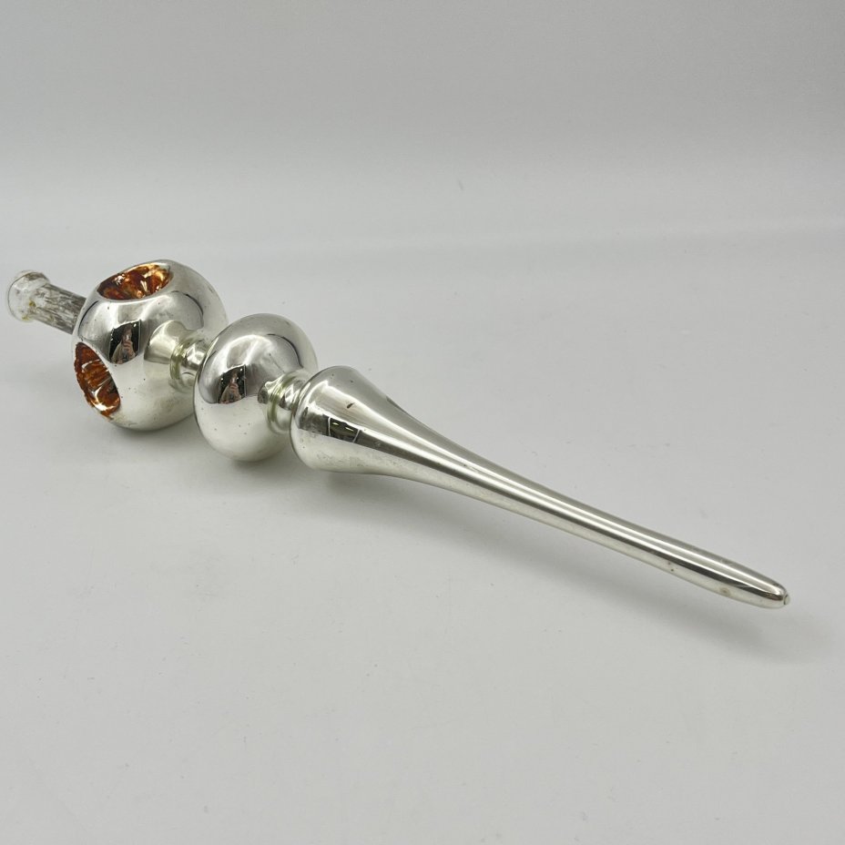 Елочная игрушка "Пика" ("Наконечник для елки"), стекло, краска, металл, СССР, 1950-1980 гг.