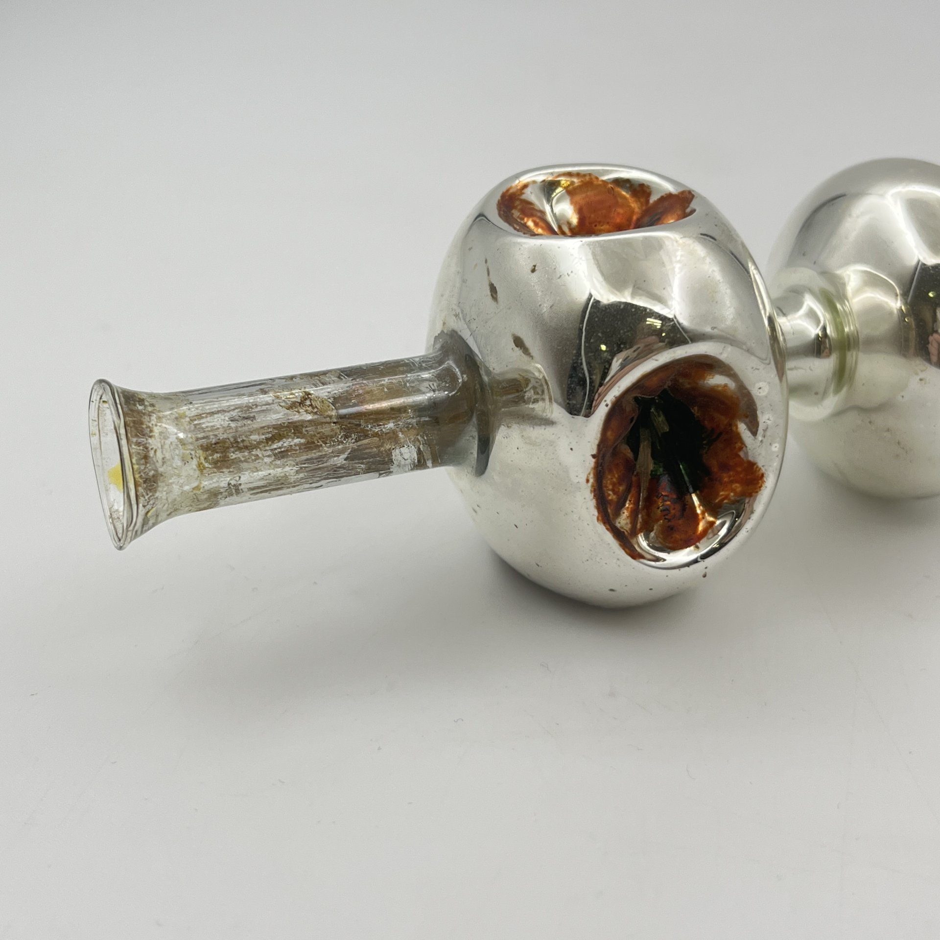 Елочная игрушка "Пика" ("Наконечник для елки"), стекло, краска, металл, СССР, 1950-1980 гг.