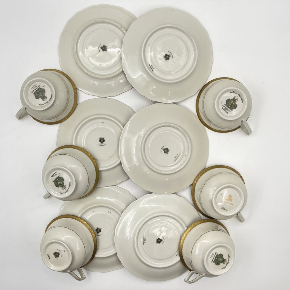 Набор кофейных пар в оттенке айвори с золотым кантом на 6 персон, фарфор, золочение, Фарфоровая мануфактура «Gloria», Чехословакия, 1970-1990 гг.