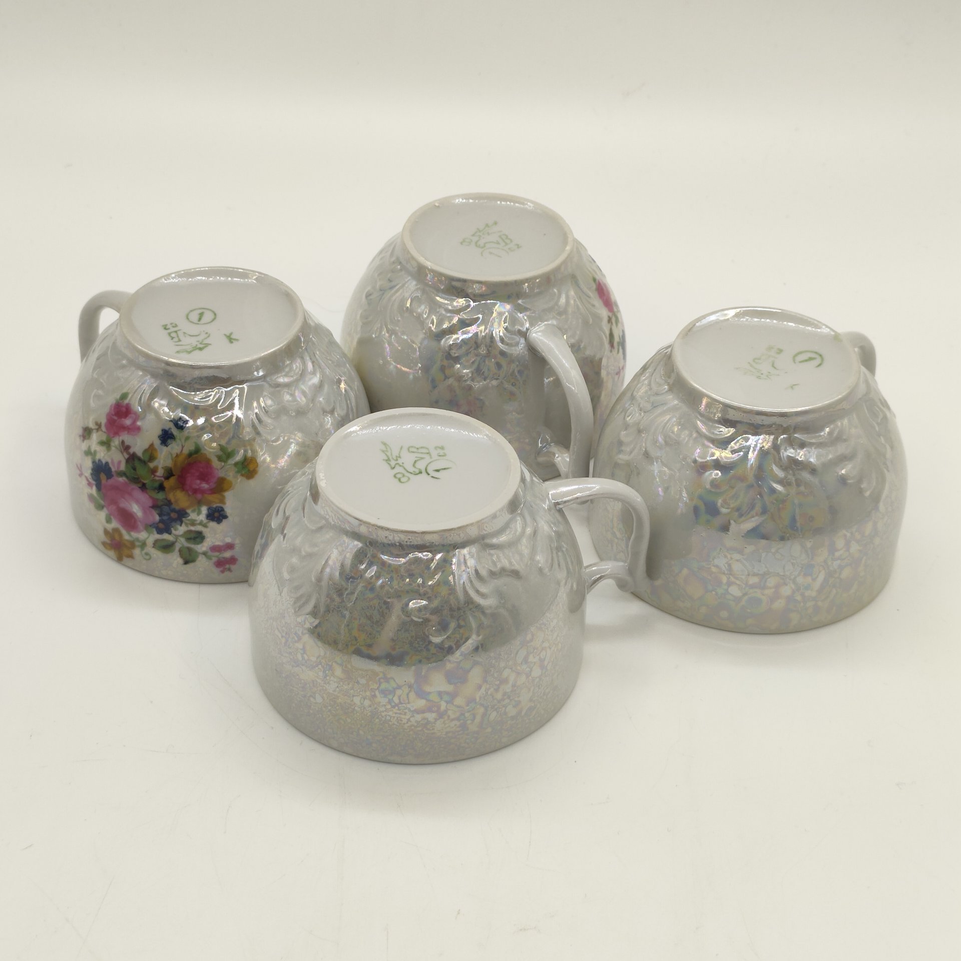 Набор из 4-х чашек с цветочным декором, фарфор, люстр, деколь, Дмитровский фарфоровый завод (ДФЗ Вербилки), СССР, 1965-1991 гг.