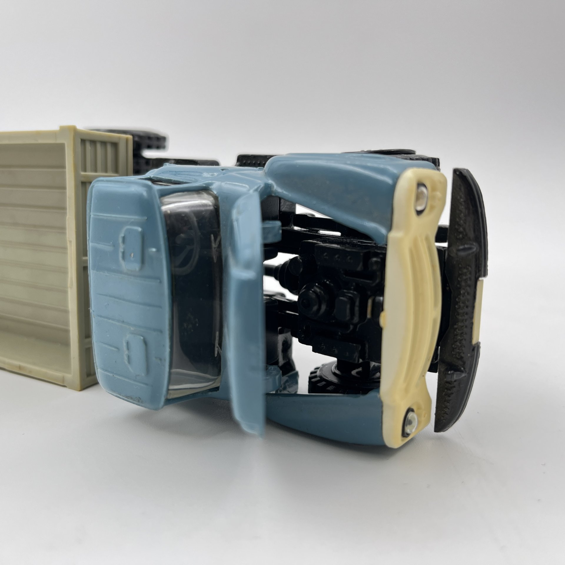 Модель автомобиля "ЗИЛ-130В1", масштаб 1:43, металл, пластик, СССР, 1980-1990 гг.