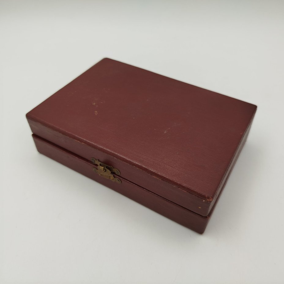 Набор кофейных ложек, украшенных эмалями, на 6 персон в кофре, Ленинградская ювелирно-часовая фабрика