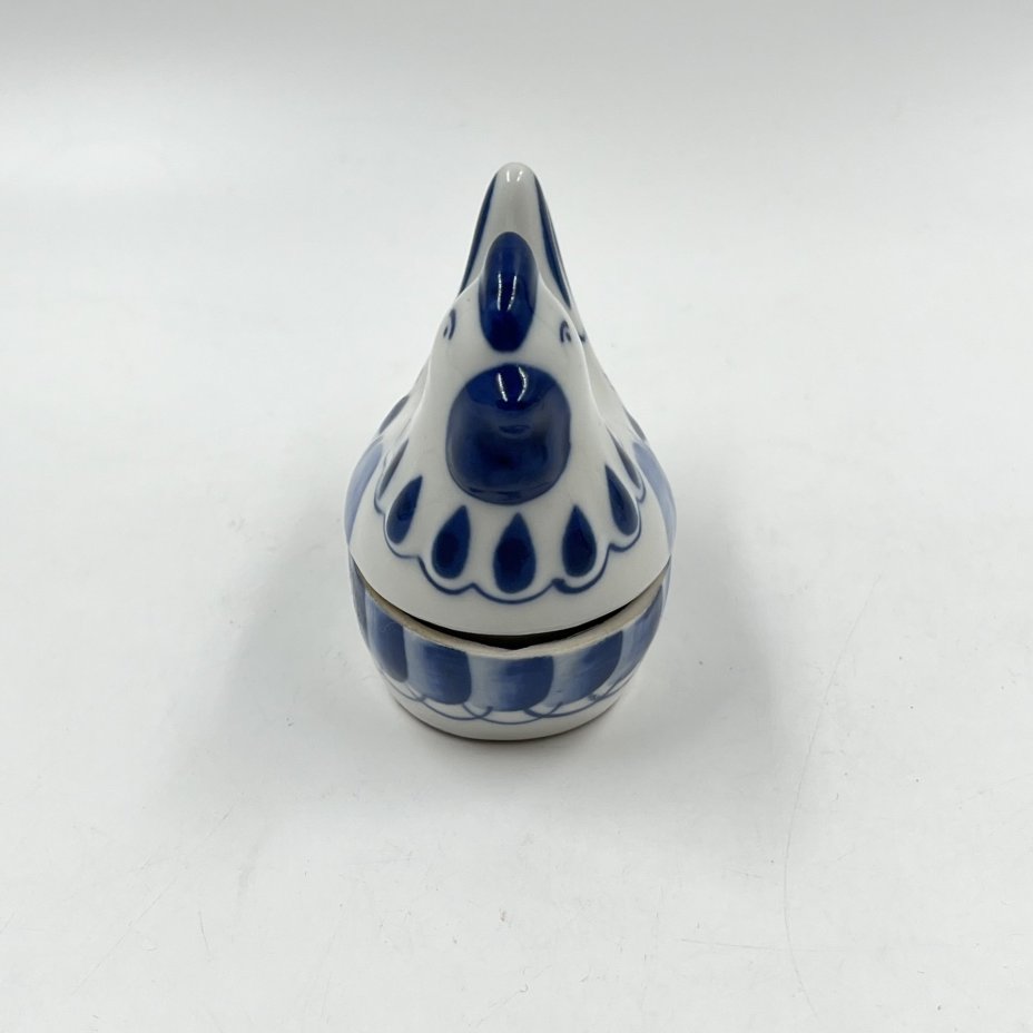 Солонка "Курочка", Гжель, фарфор, роспись, Россия, 2000 г.