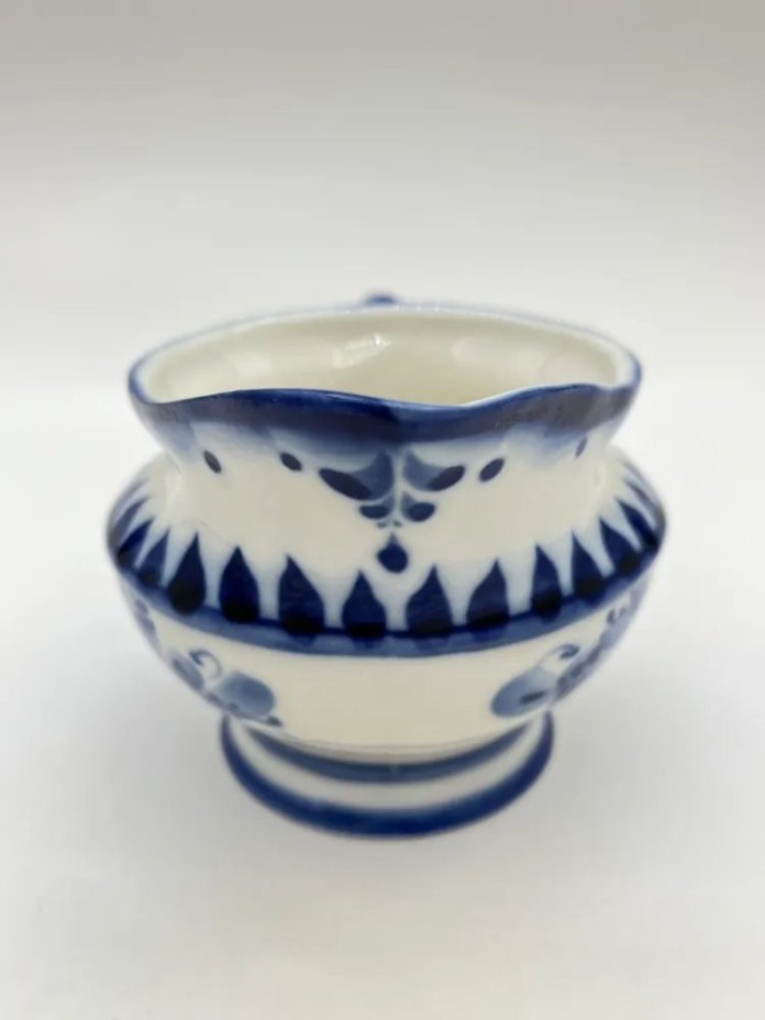 Молочник (сливочник) с цветочным декором, Гжель