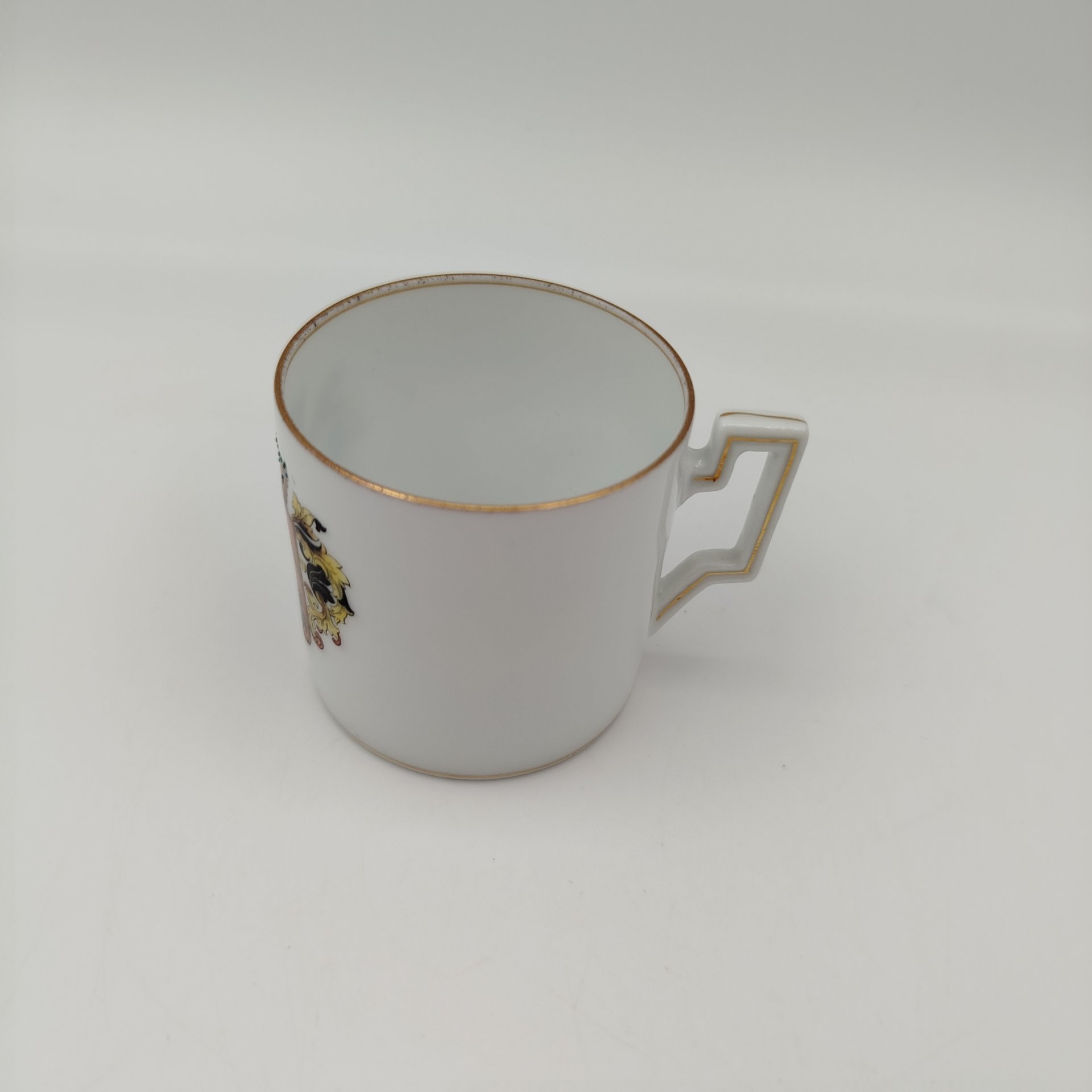 Кофейная чашка с гербом Брюсселя, фарфор, деколь, золочение, Thomas Bavaria, Германия, 1908-1939 гг.