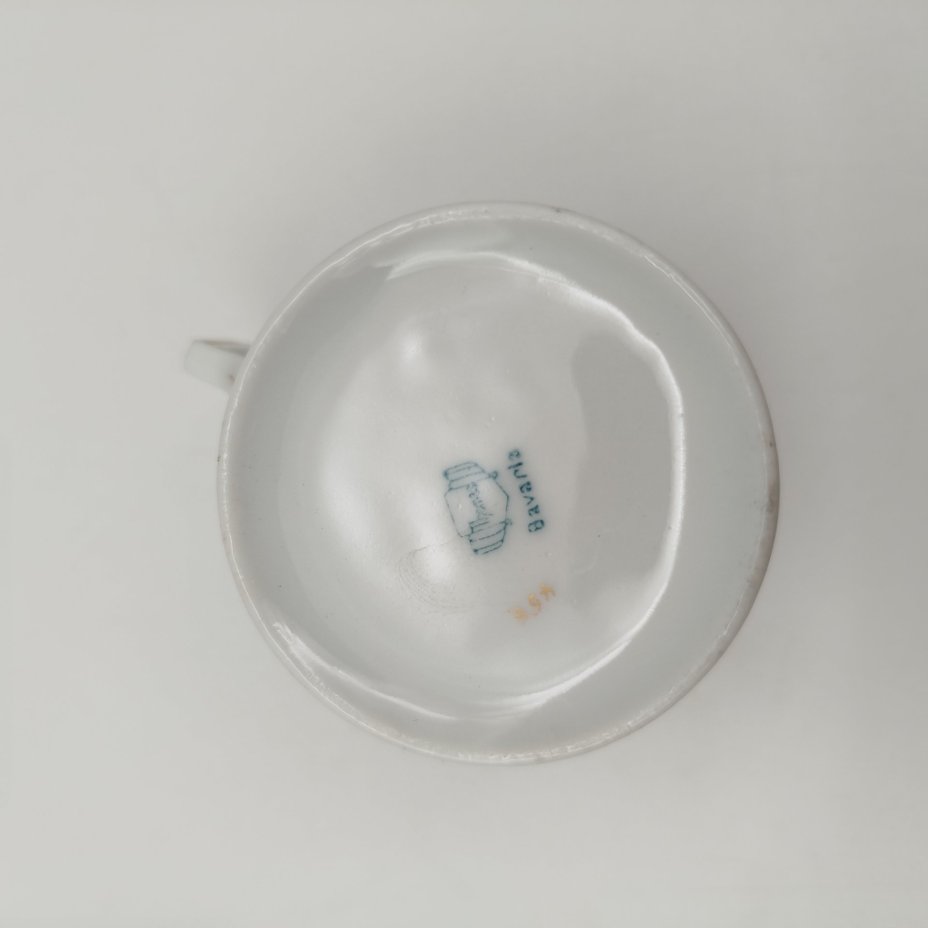 Кофейная чашка с гербом Брюсселя, фарфор, деколь, золочение, Thomas Bavaria, Германия, 1908-1939 гг.