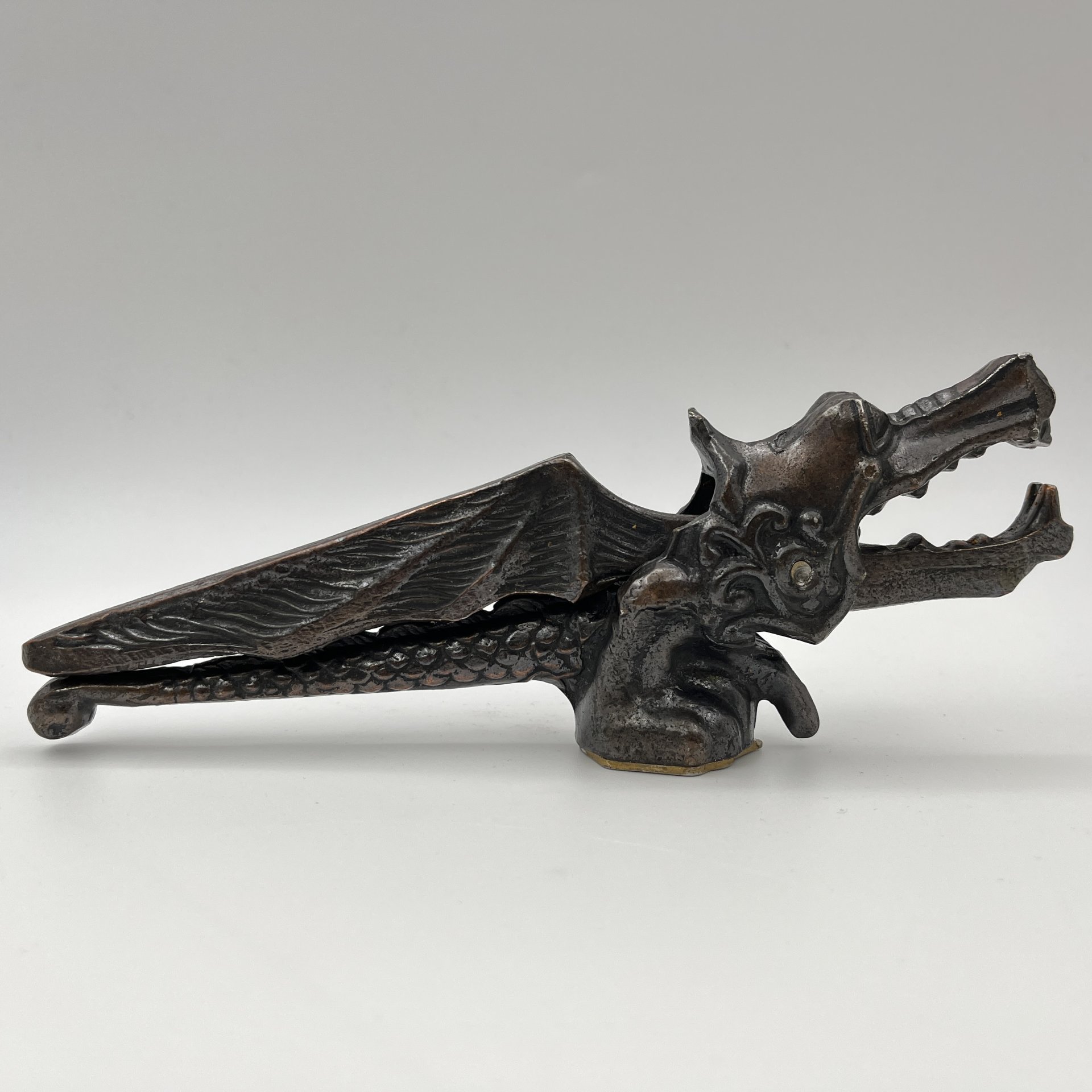 Орехокол "Дракон", металл, СССР, 1970-1990 гг.